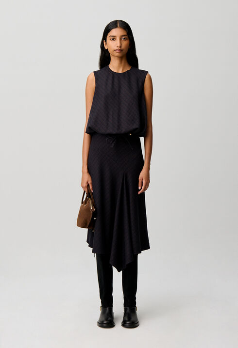 Short blouson top