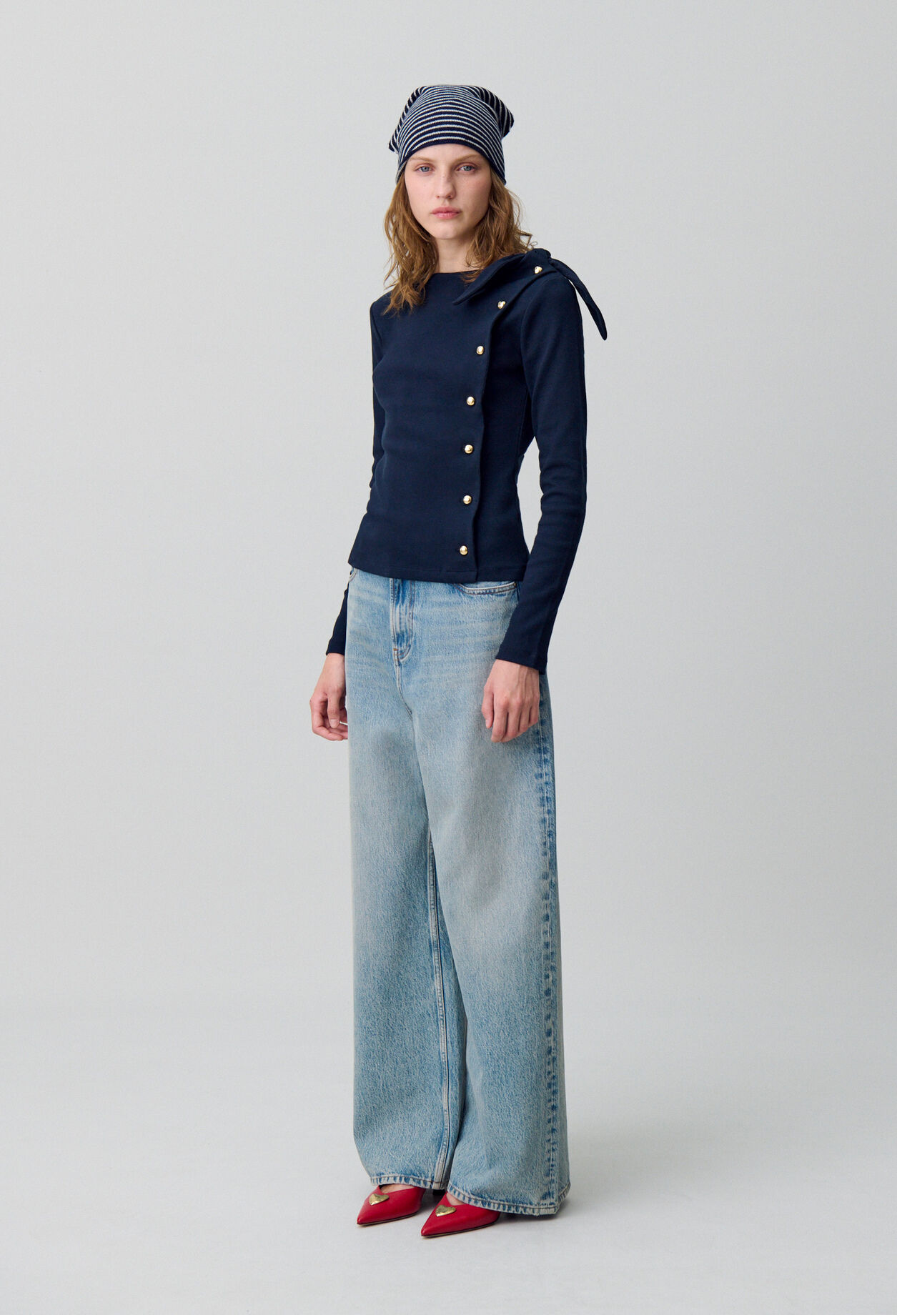 Long-sleeved T-shirt