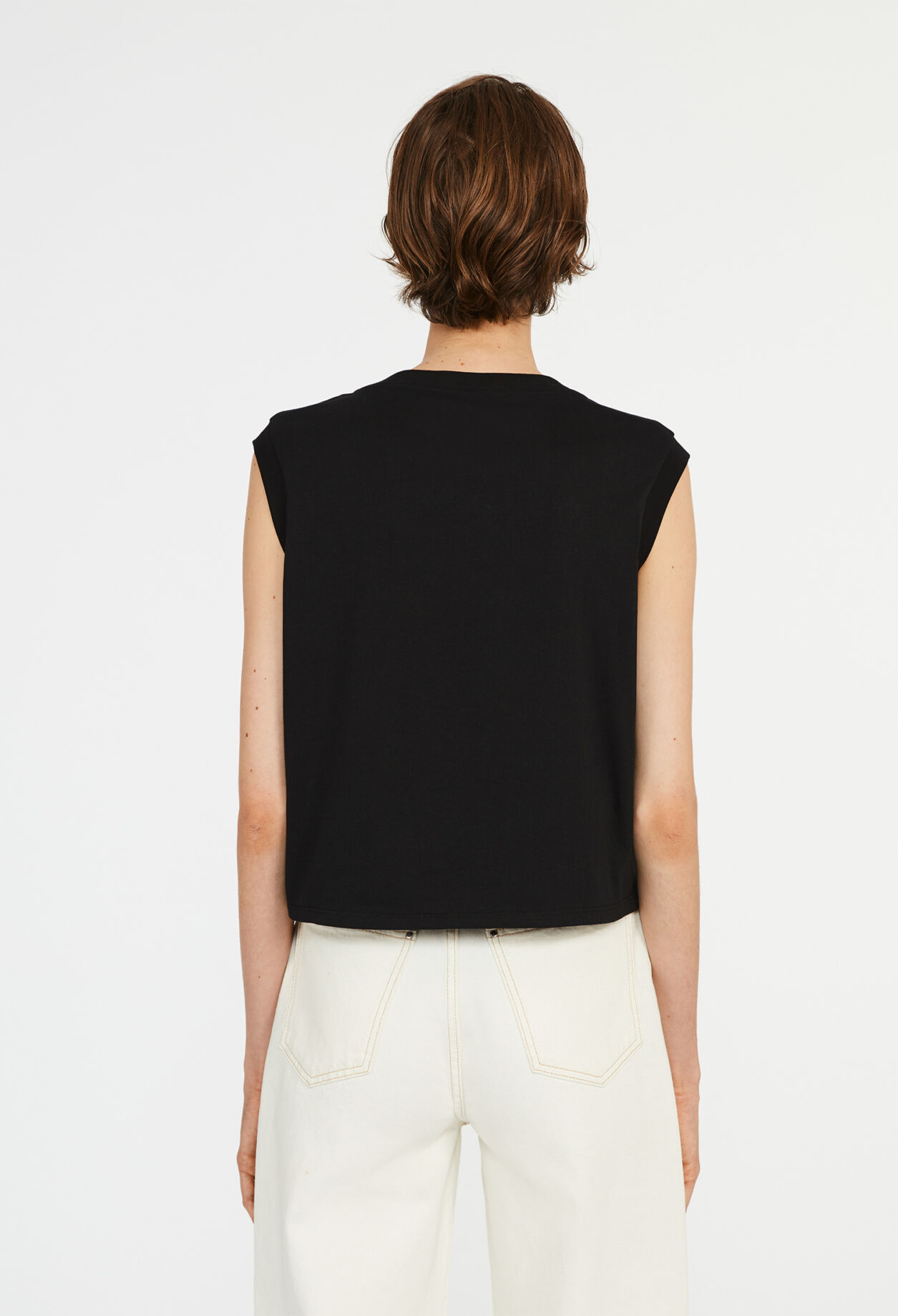 Embroidered t-shirt