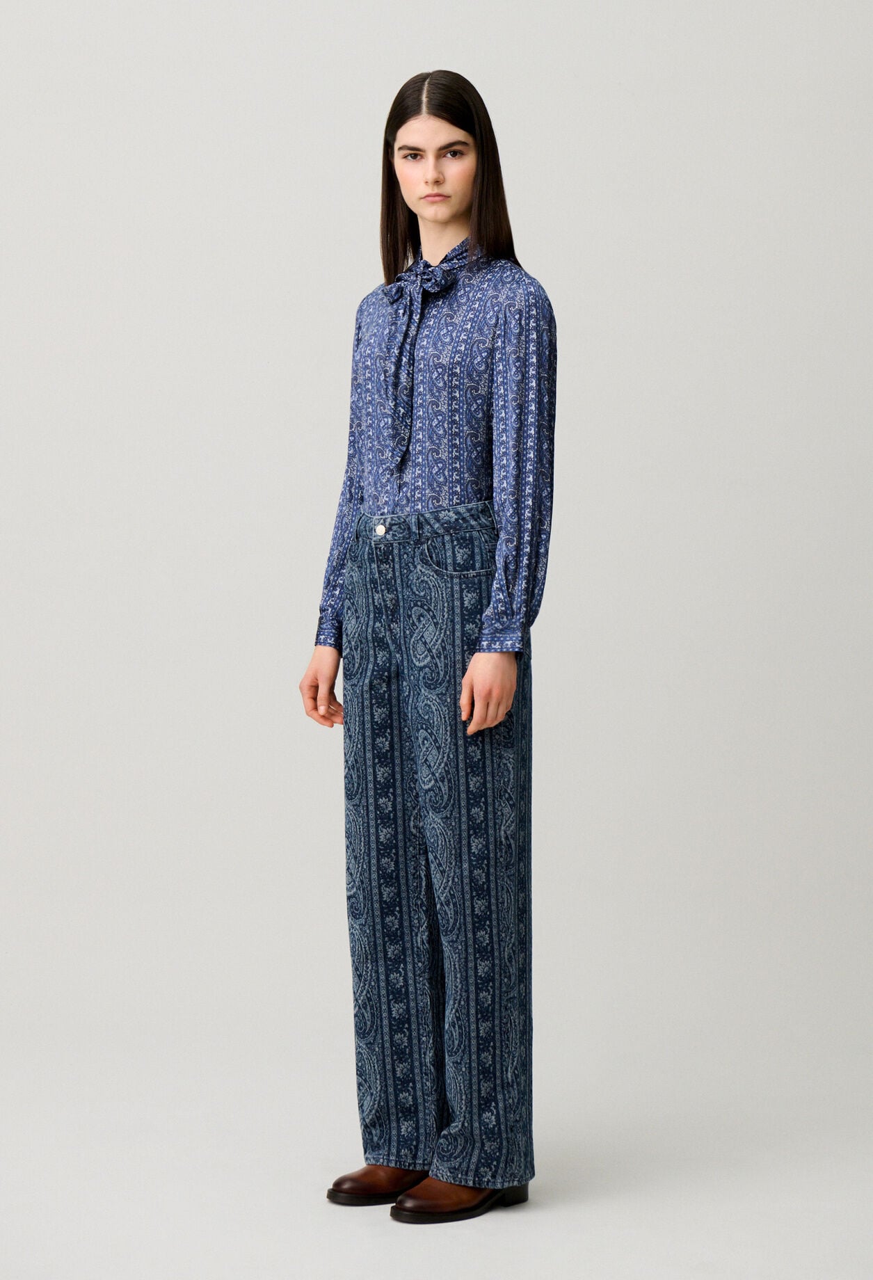 Printed straight denim jeans