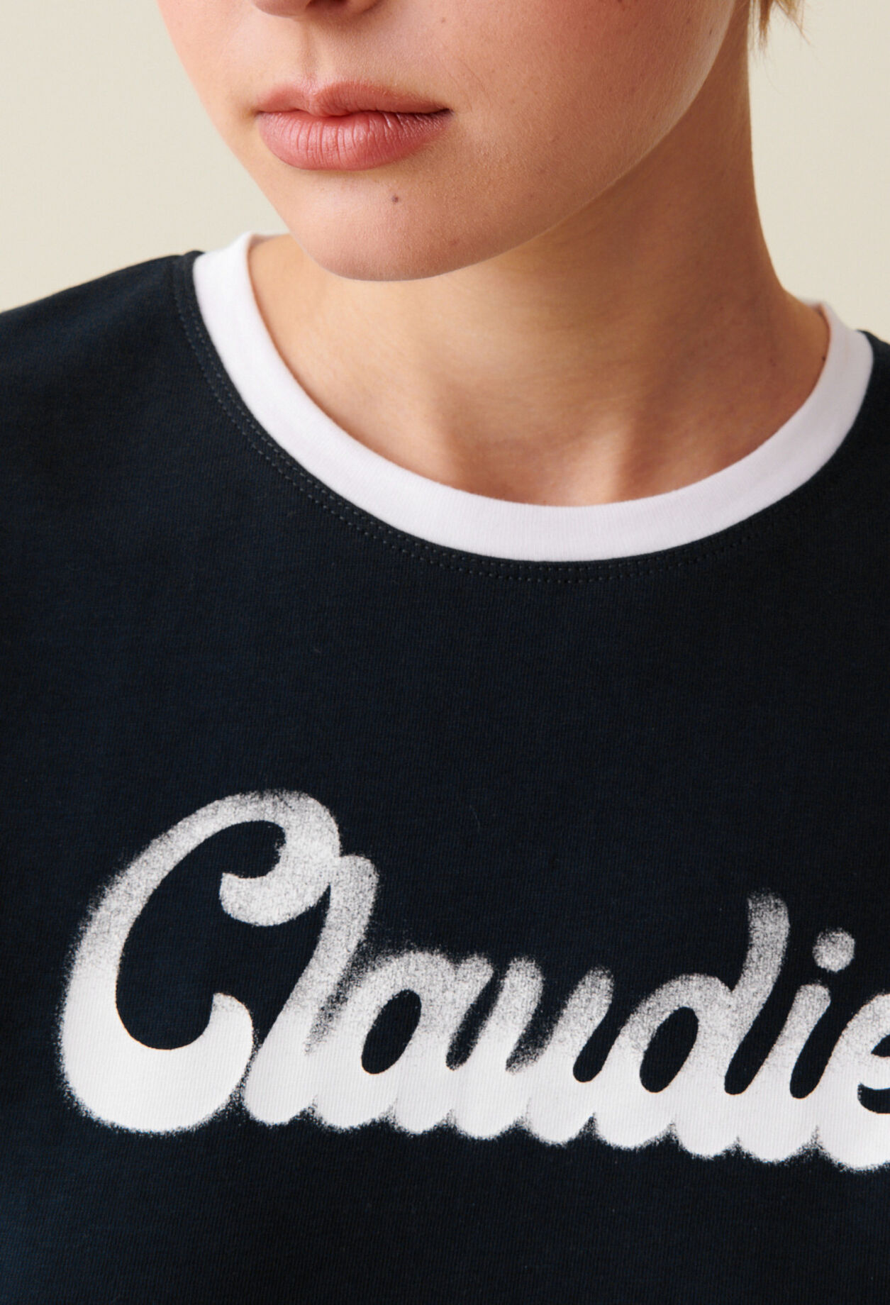 Black cotton long-sleeve T-shirt