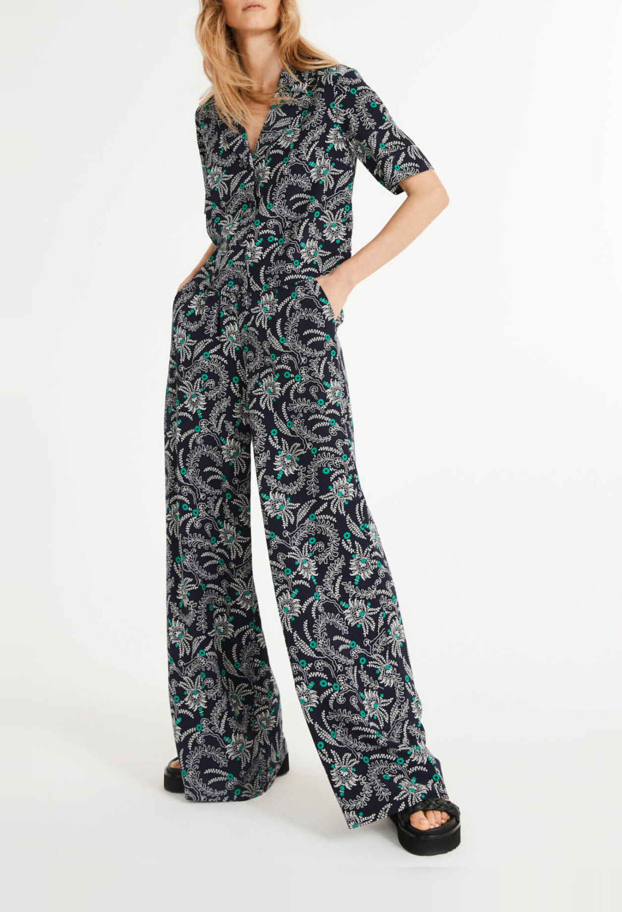 Printed trousers