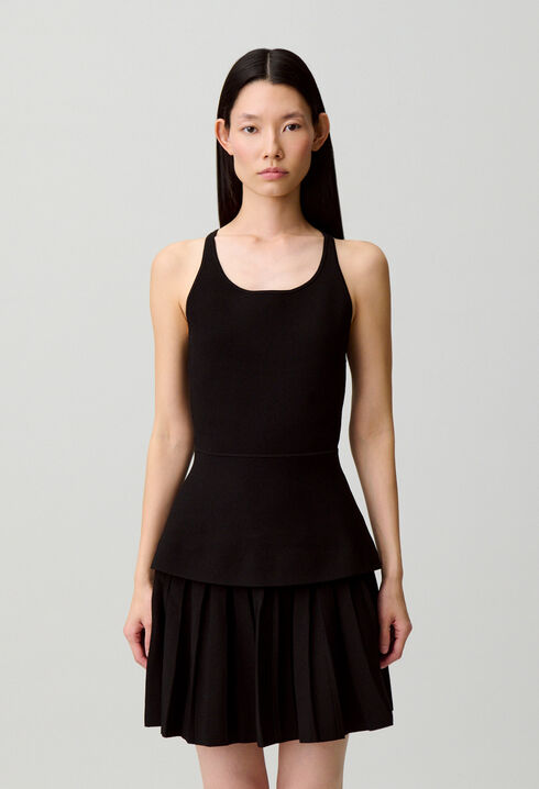 Knit dress with criss-cross straps