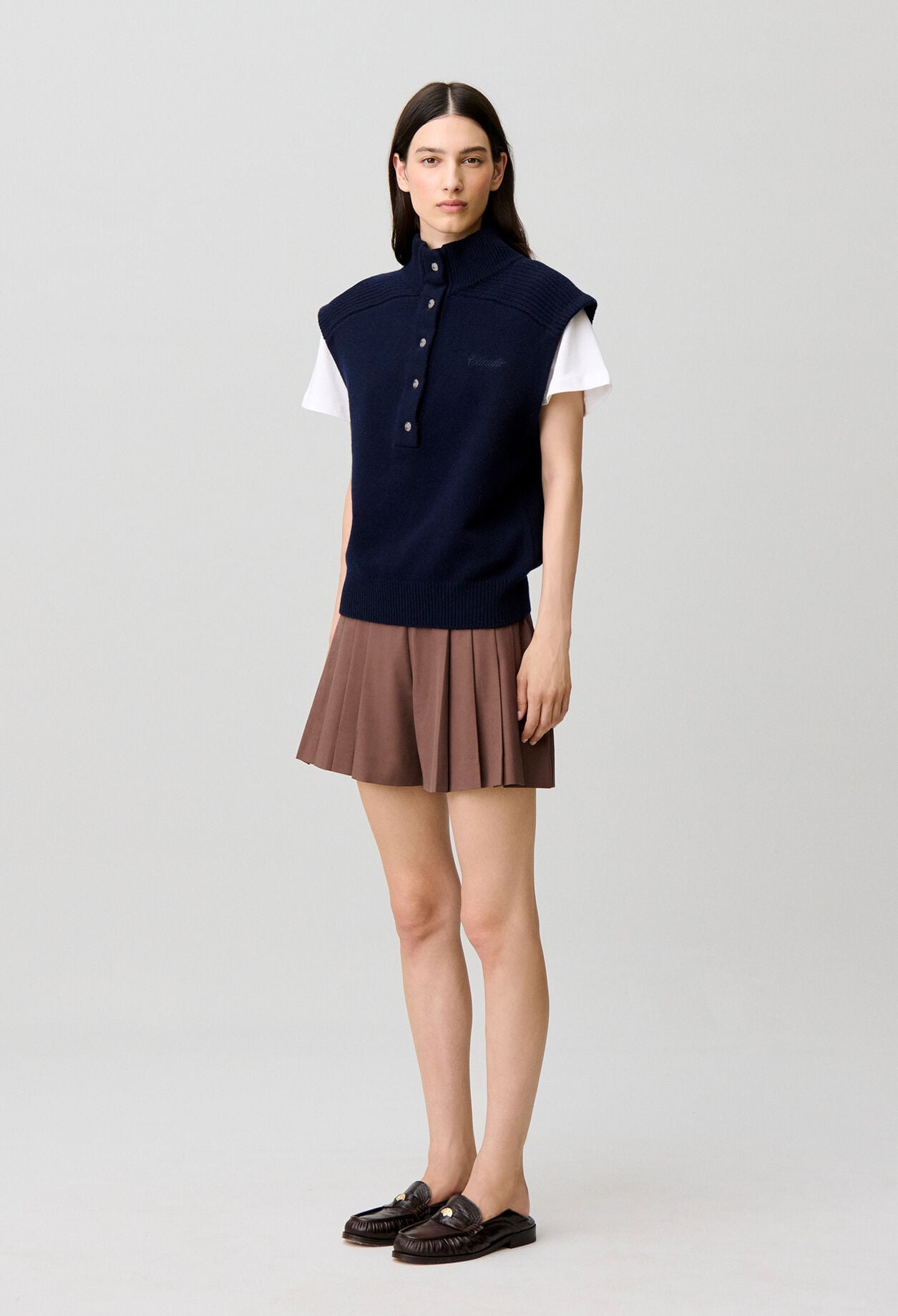 Sleeveless wool jumper