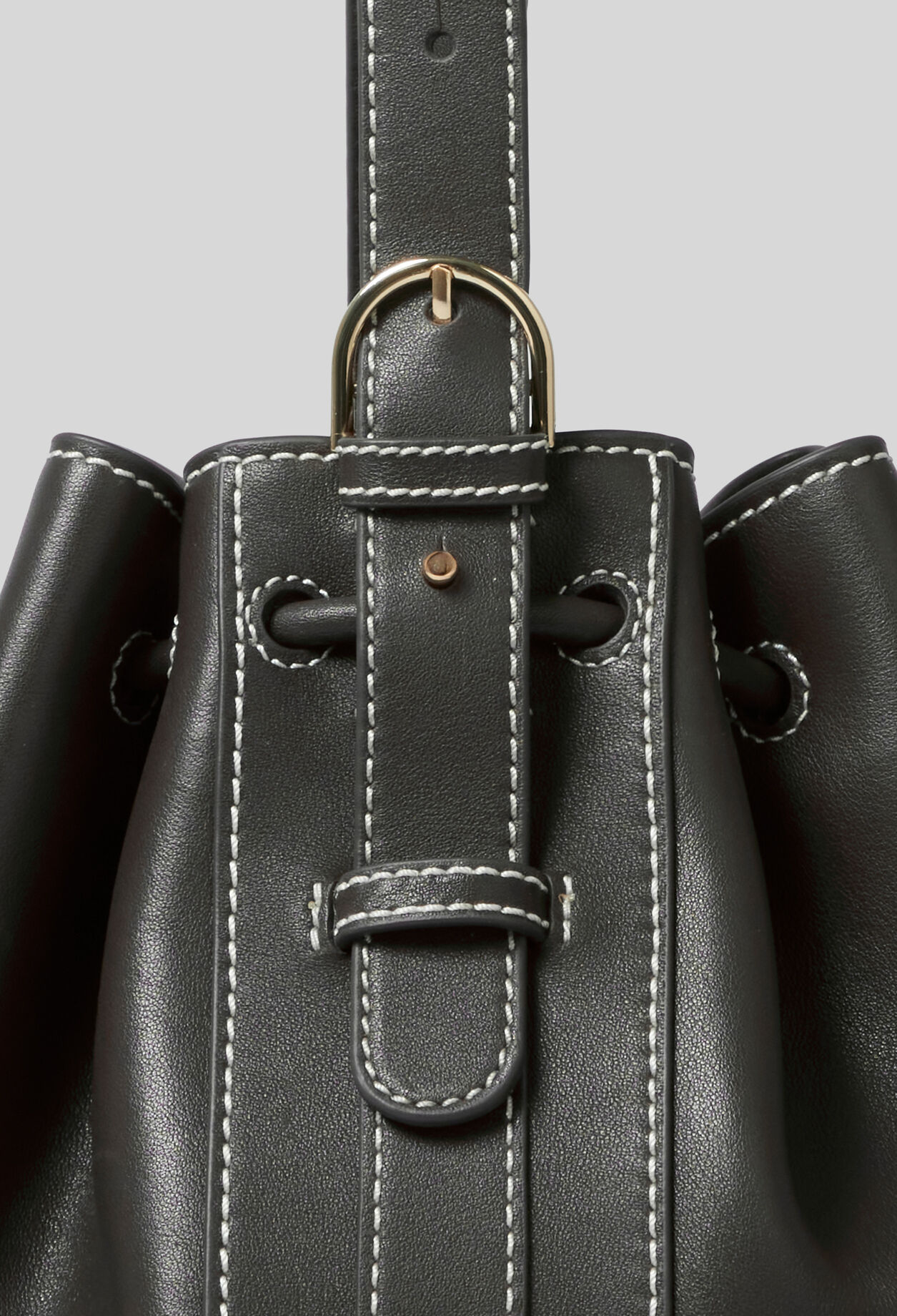 Elden leather purse bag 