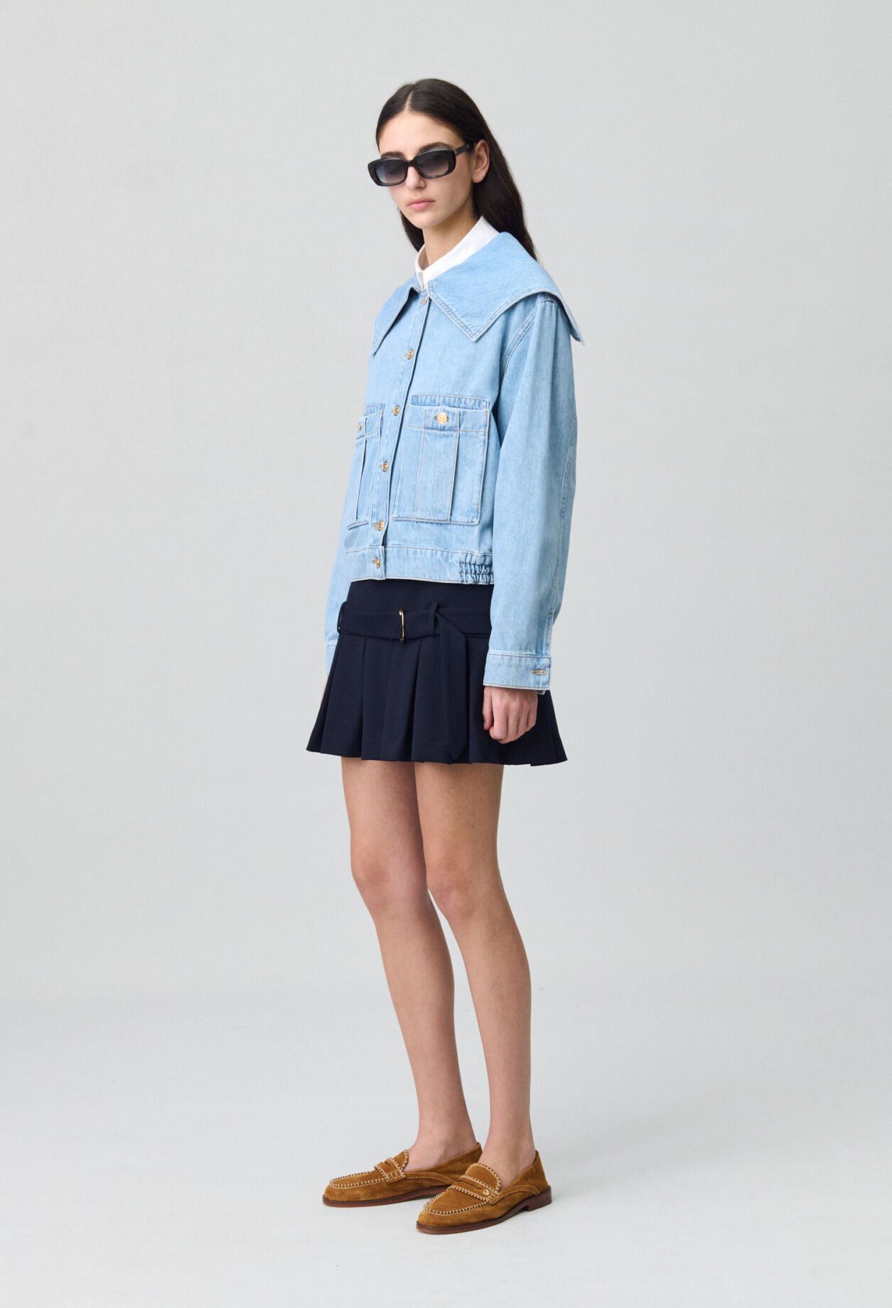 Denim jacket with wide collar