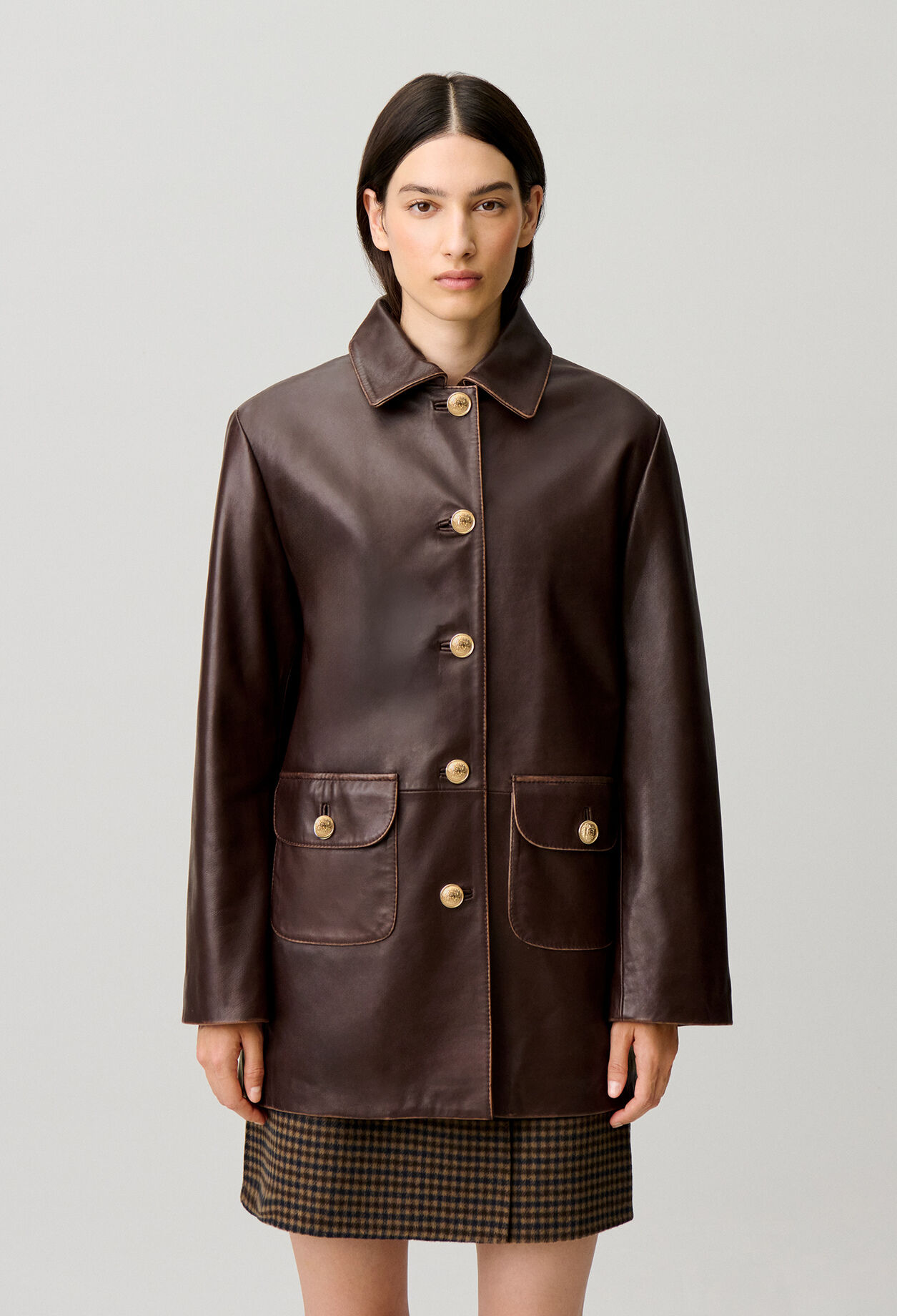 Mid-length straight leather jacket