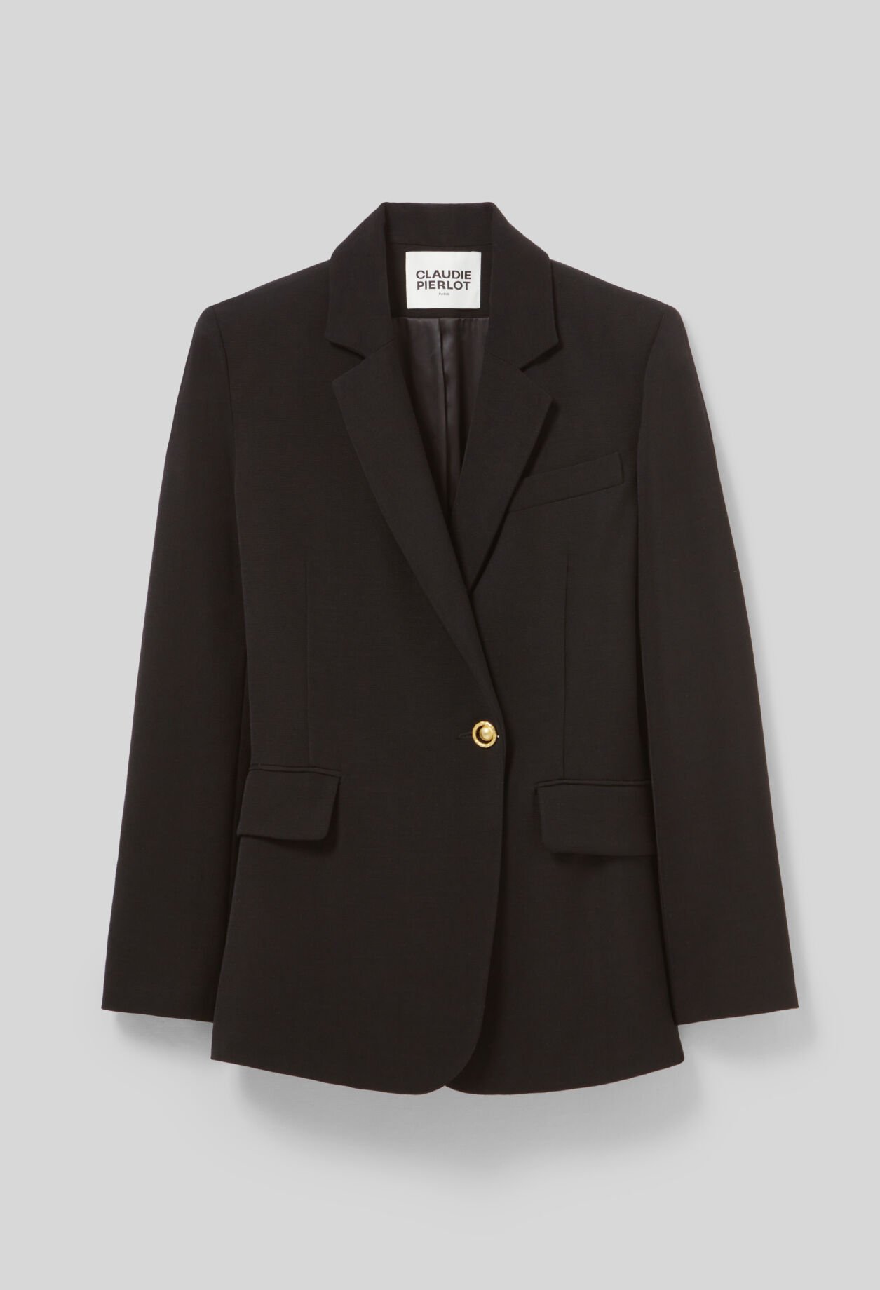 Buttoned blazer