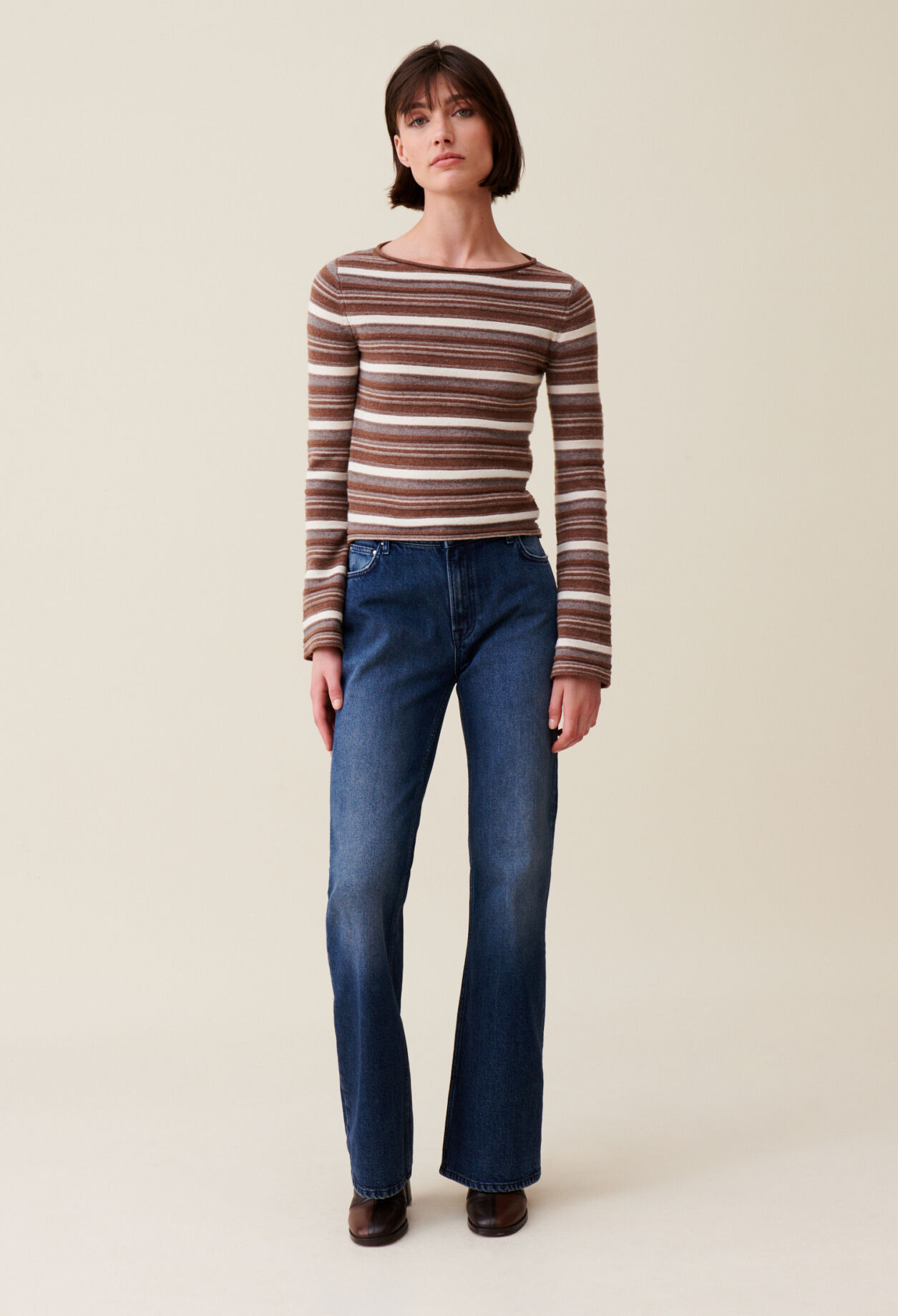 Flare sleeve jumper discount