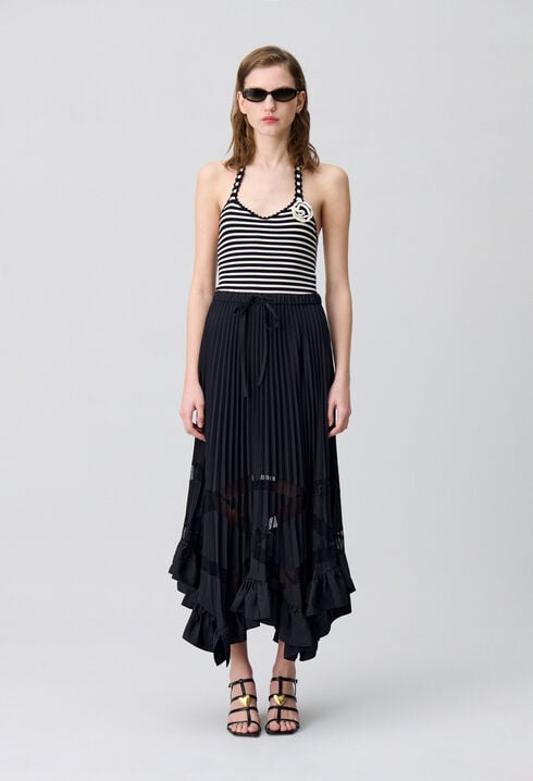 Asymmetrical pleated skirt