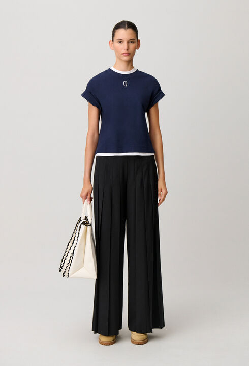 Pleated wide-leg trousers