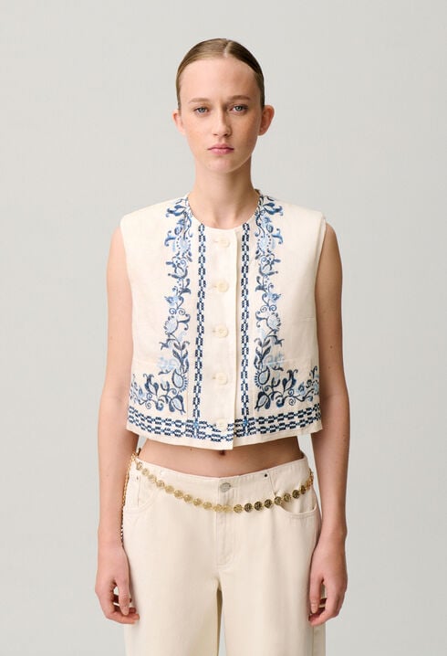 Sleeveless short jacket