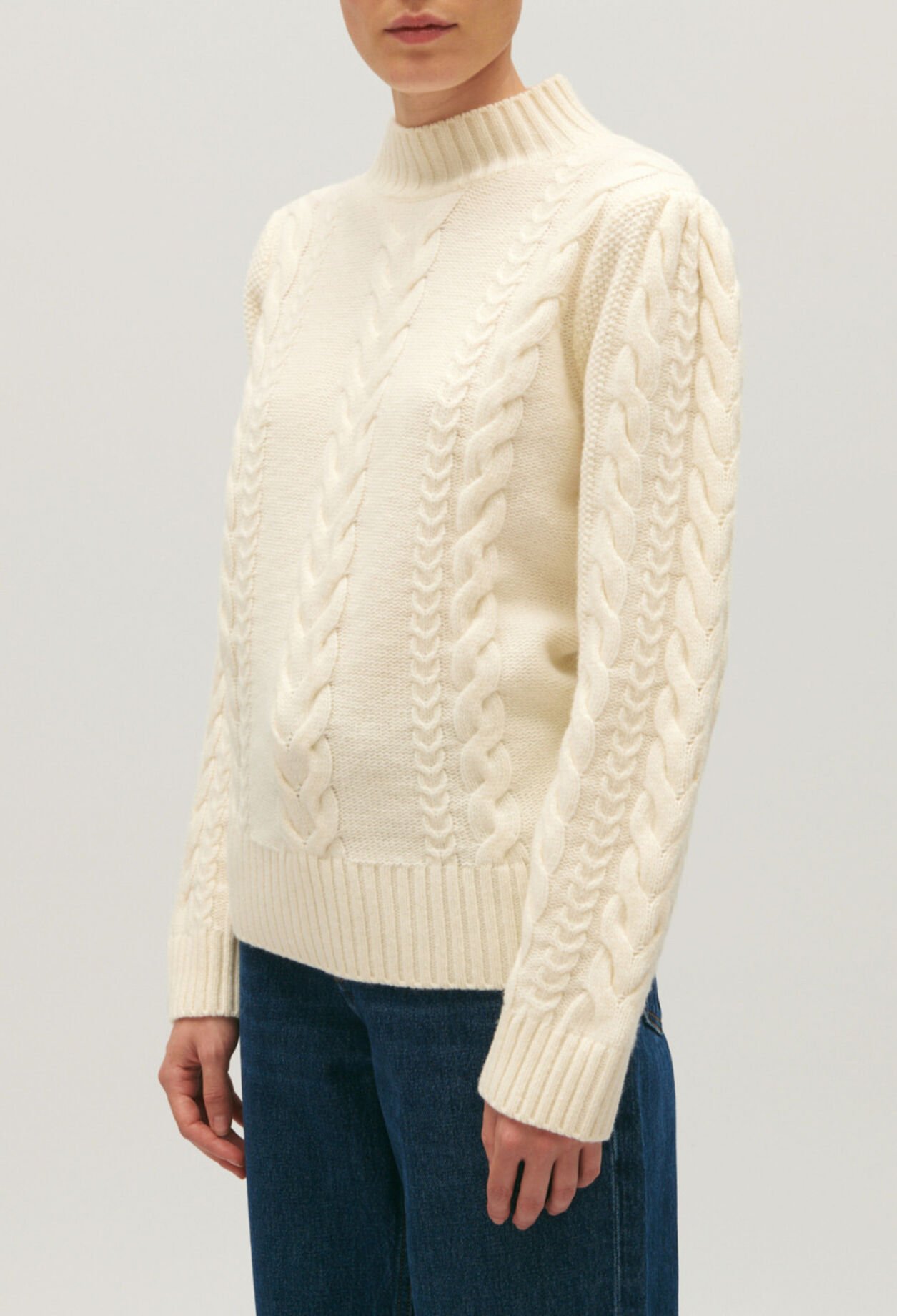Ecru cable knit jumper