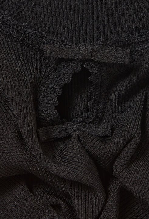 Long sleeve fine knit top