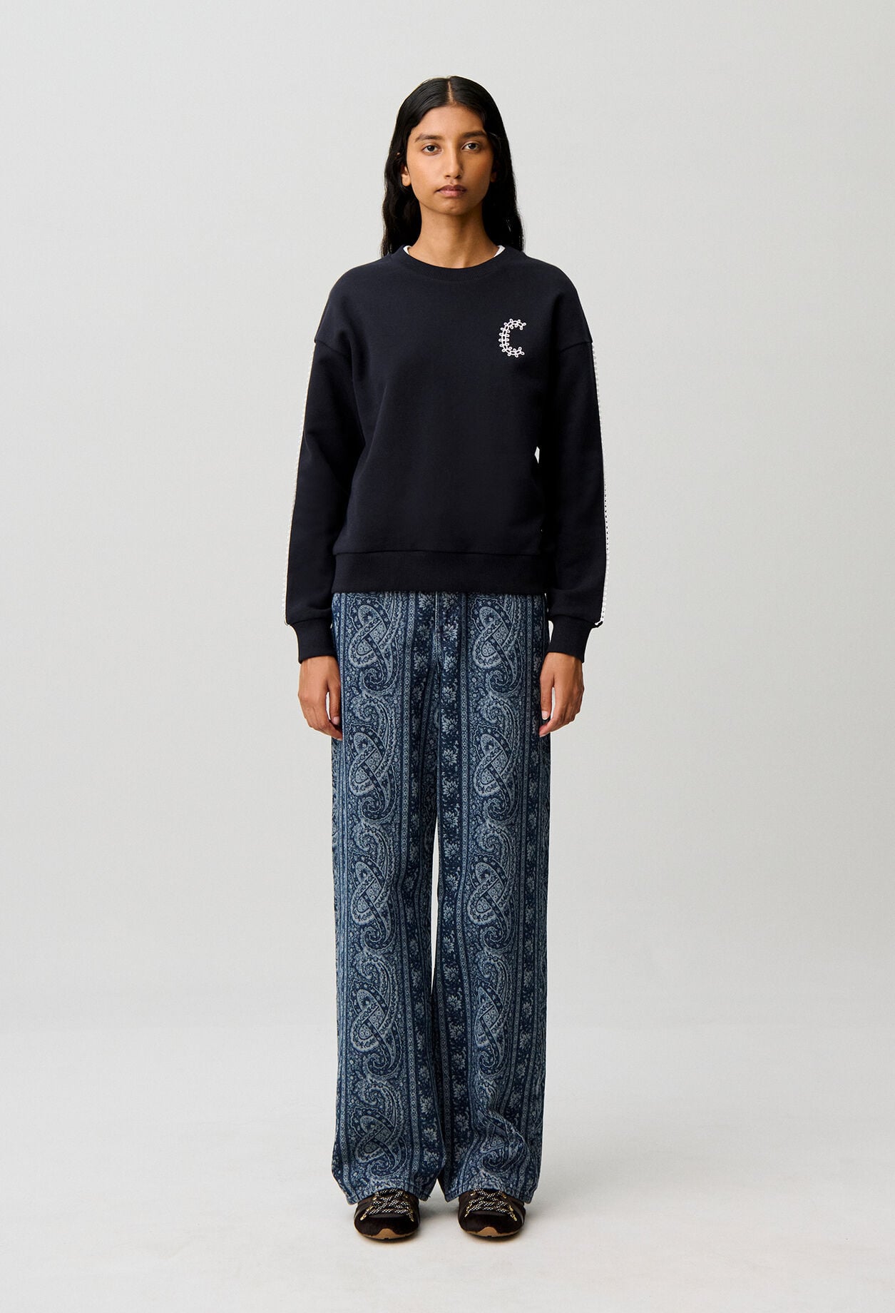 Casual organic cotton C sweatshirt