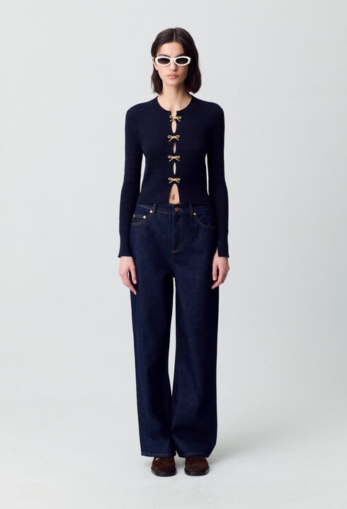 Thin knit jumper with bows