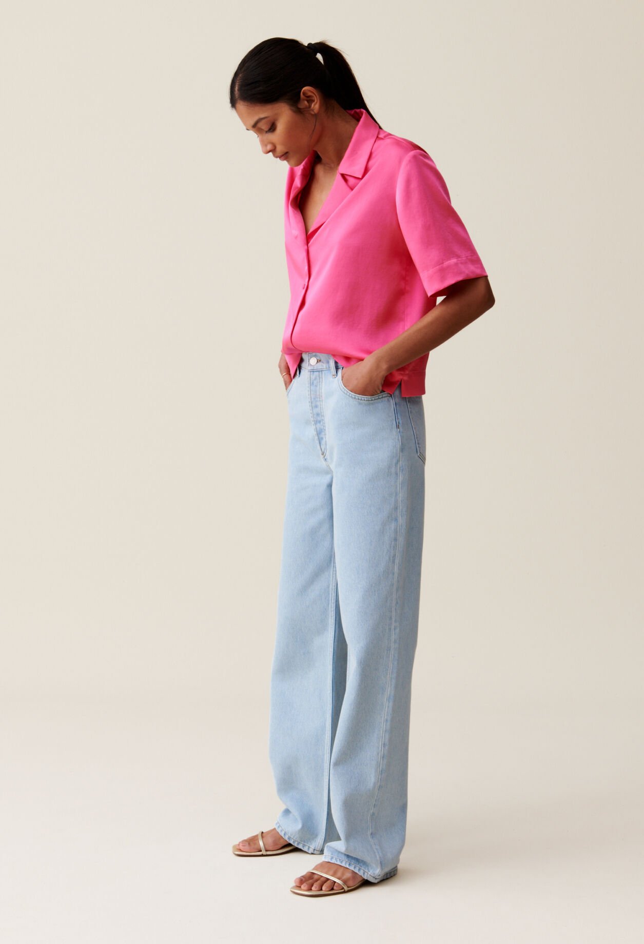 Floaty short-sleeved shirt