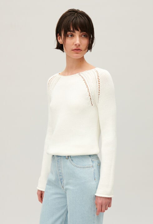 Ecru knitted jumper with embroidery
