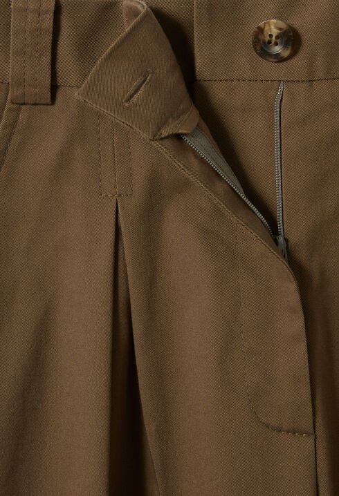 Straight-leg trousers