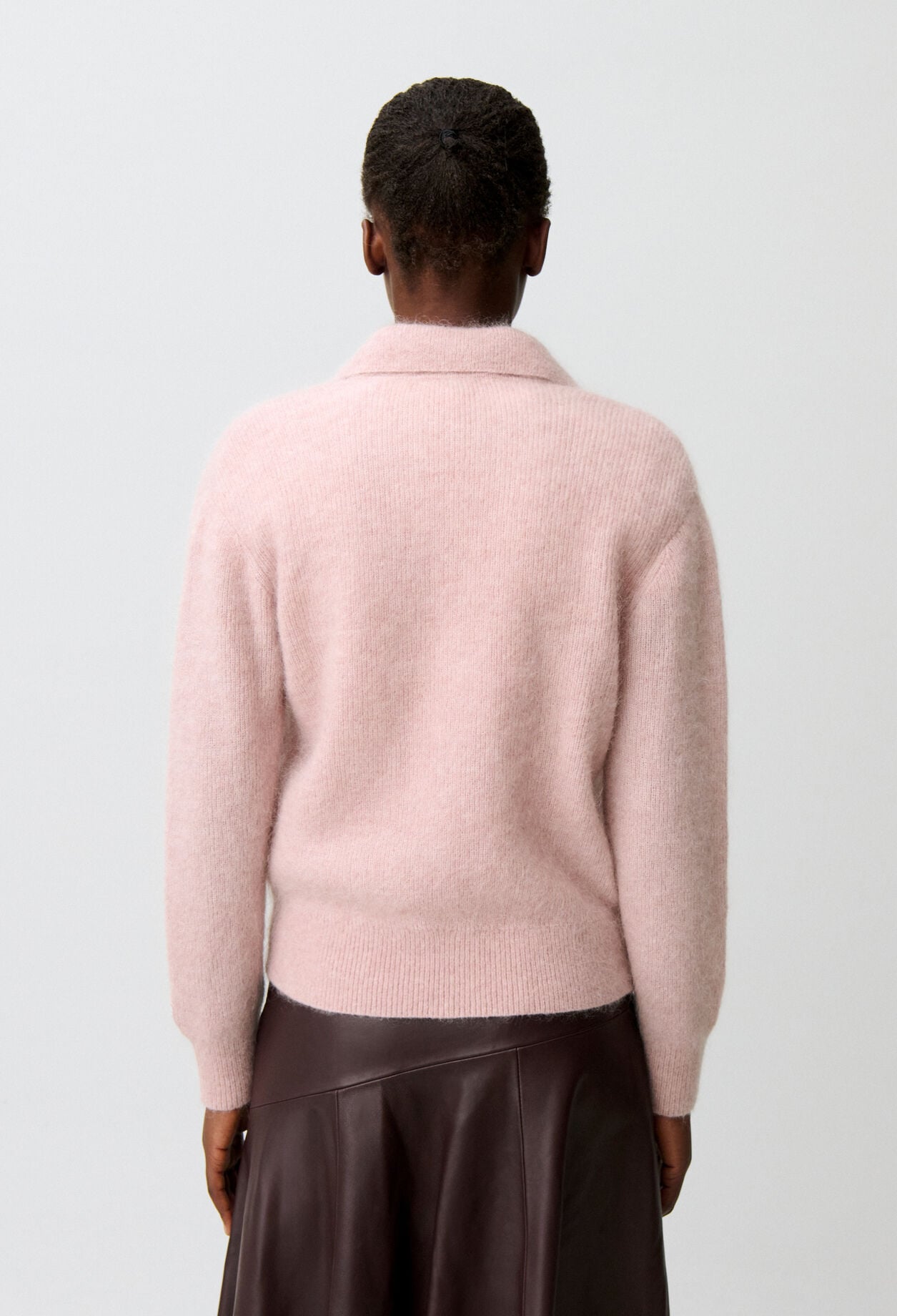 Relaxed fluffy knit jumper