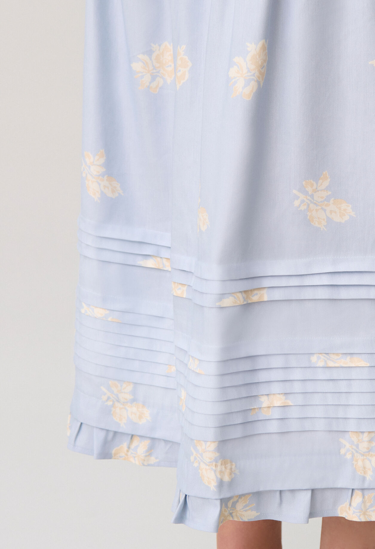 Floral midi skirt