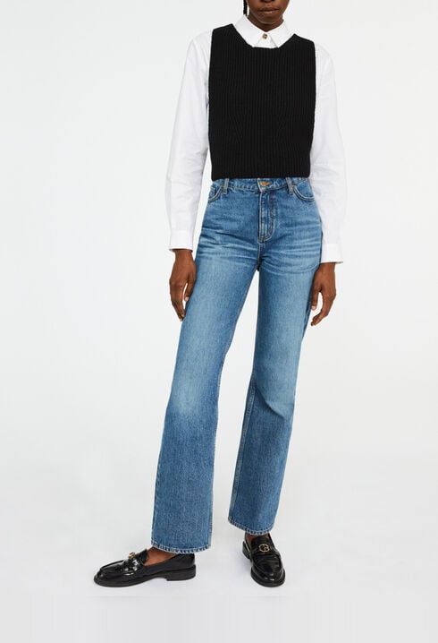 Pull sans manche croisé dans le dos