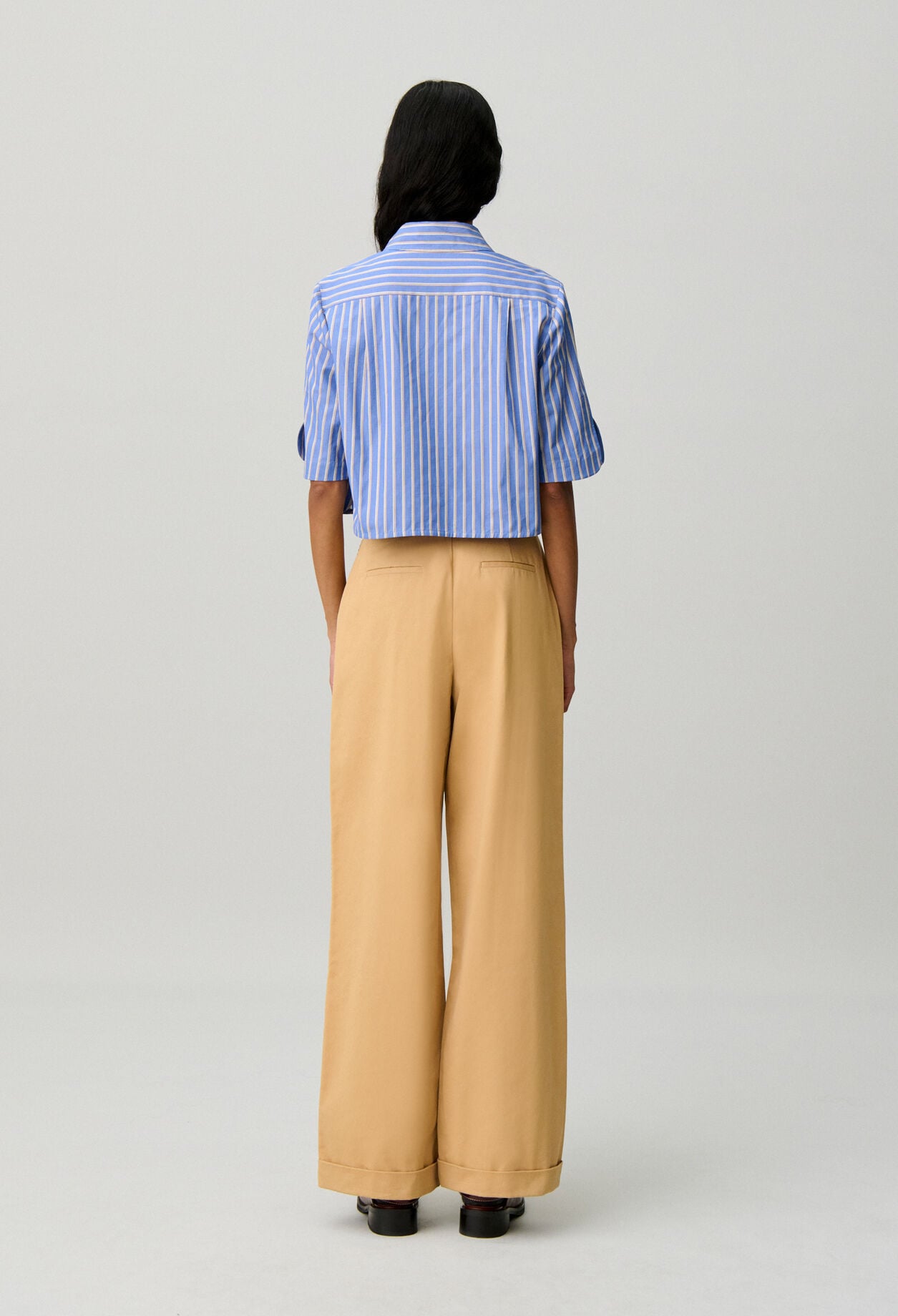 Straight pleated trousers