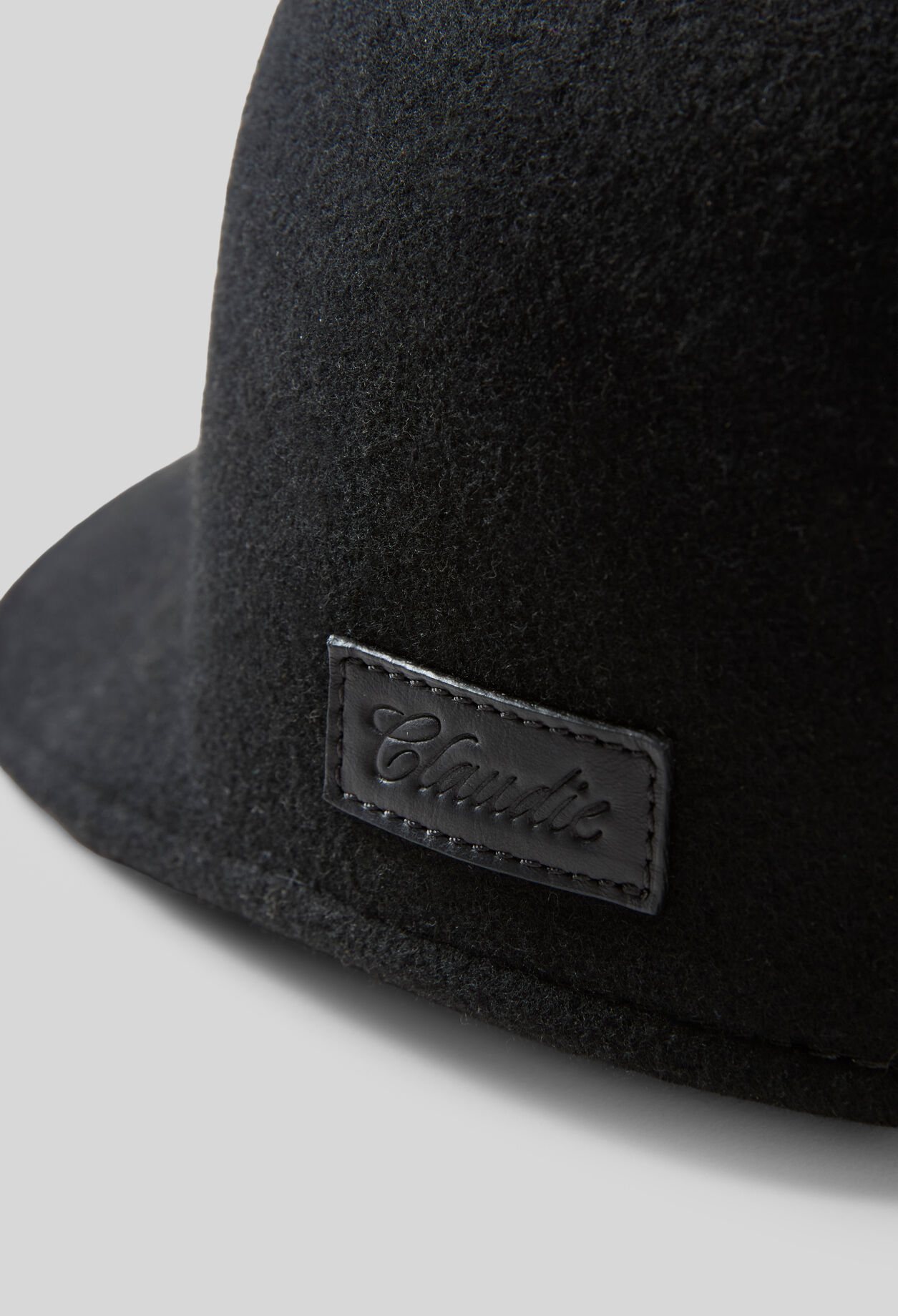 Camel wool felt cap