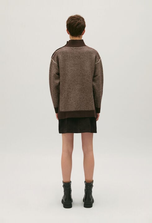 Two-tone knit jumper