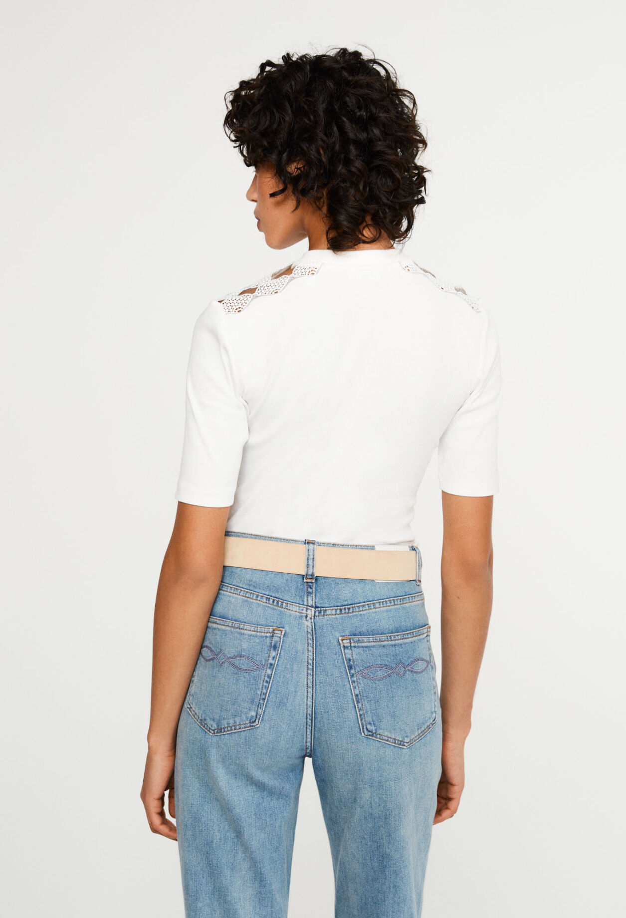 Embroidered shirt