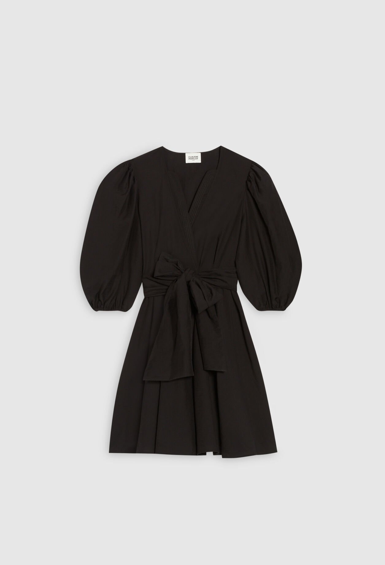 Robe courte évasée