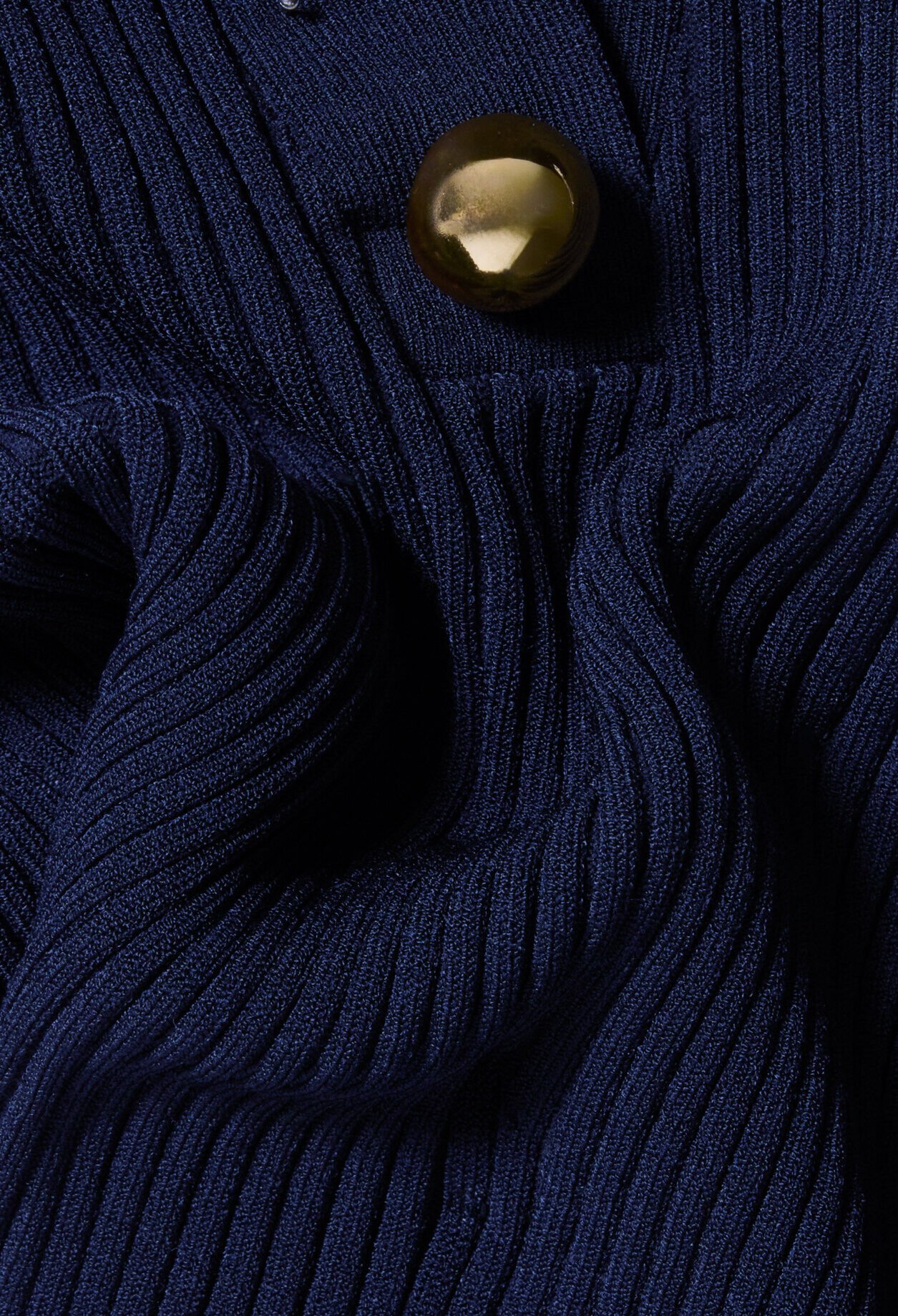 Fine knit top