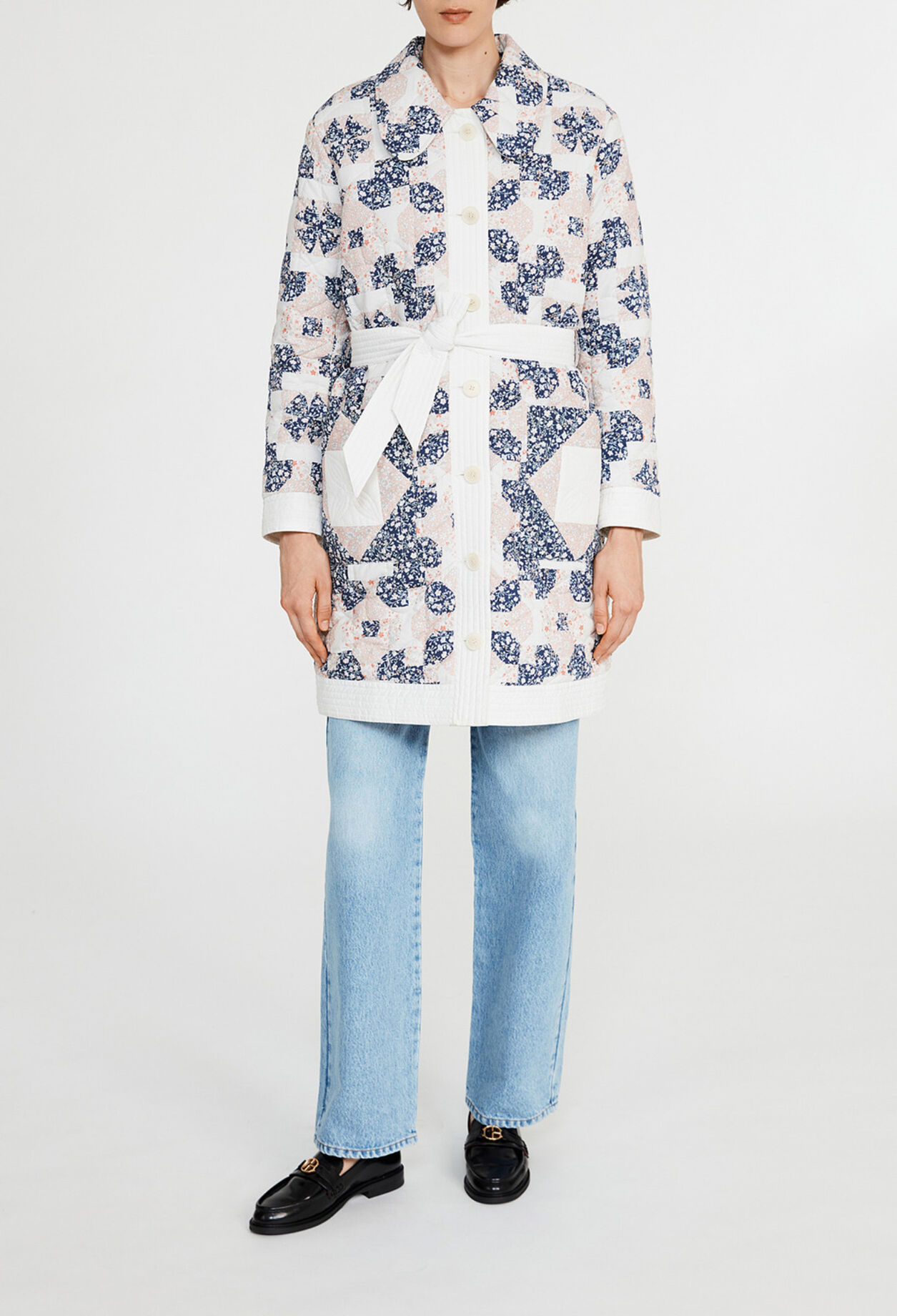 Manteau matelass&eacute; &agrave; motifs patchwork