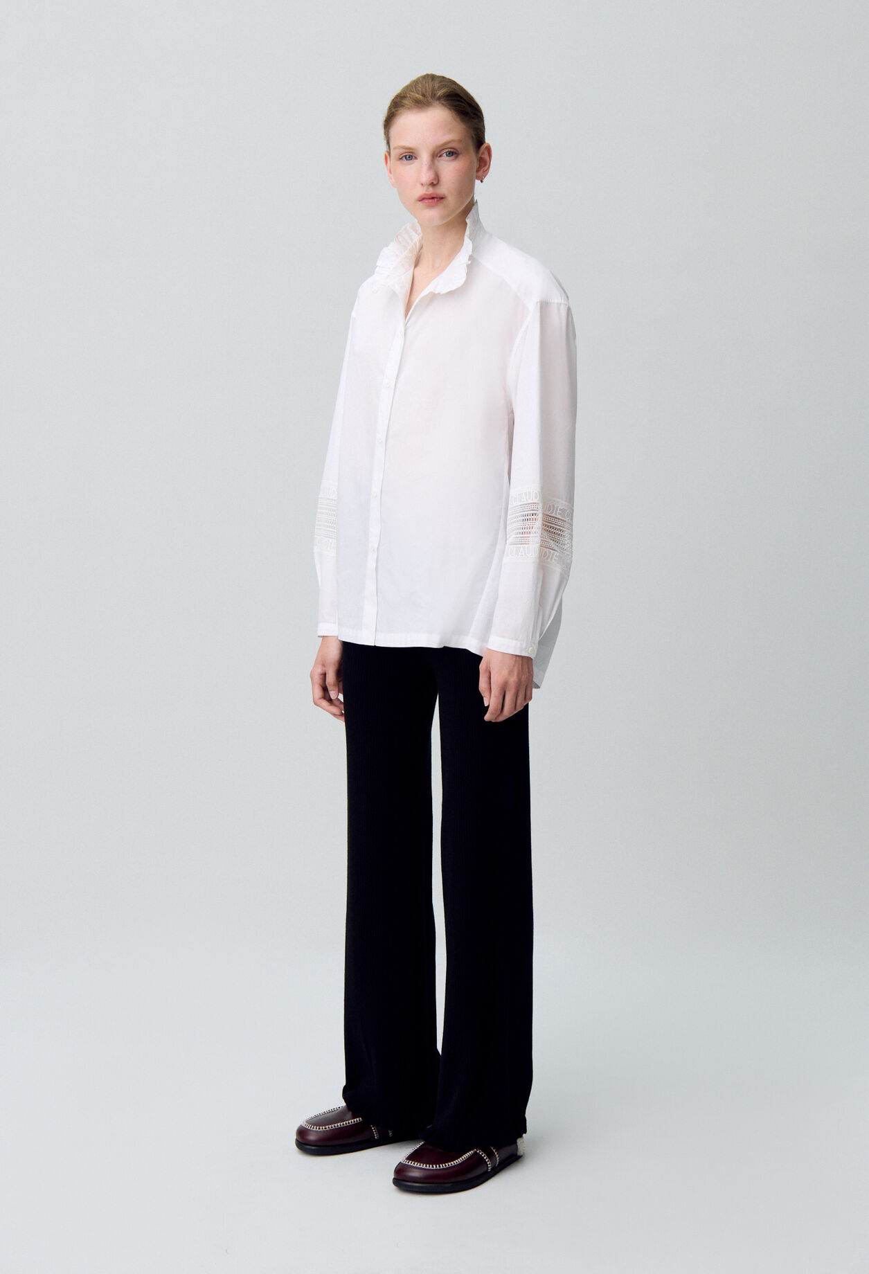 Cotton shirt with frill collar