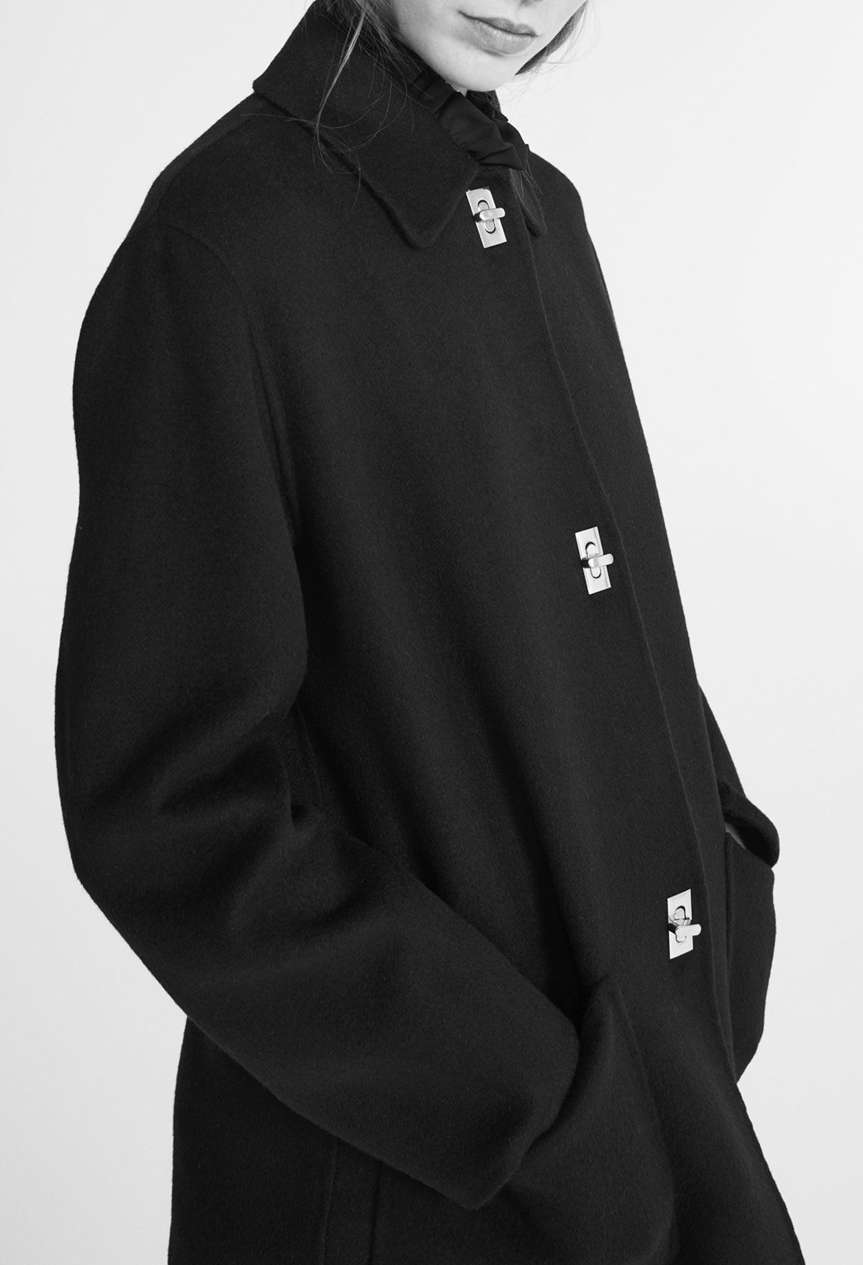 Mid-length coat