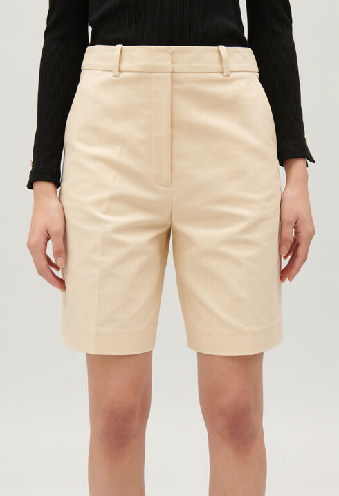 Pale beige cotton Bermuda shorts