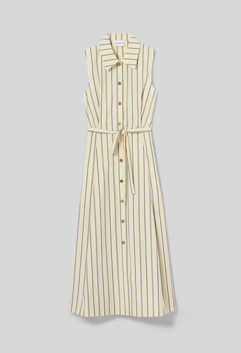 Long sleeveless dress