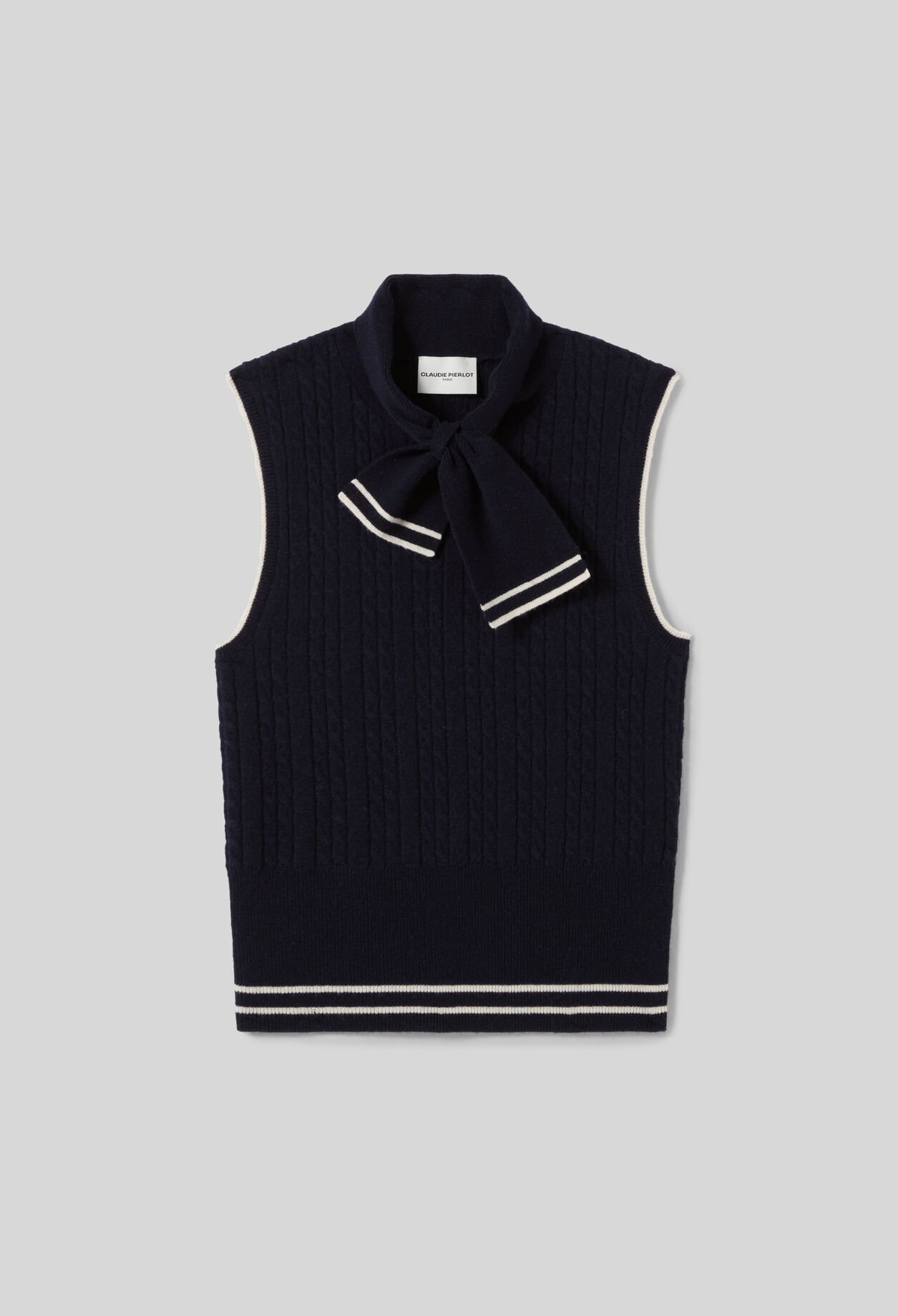 Sleeveless jumper