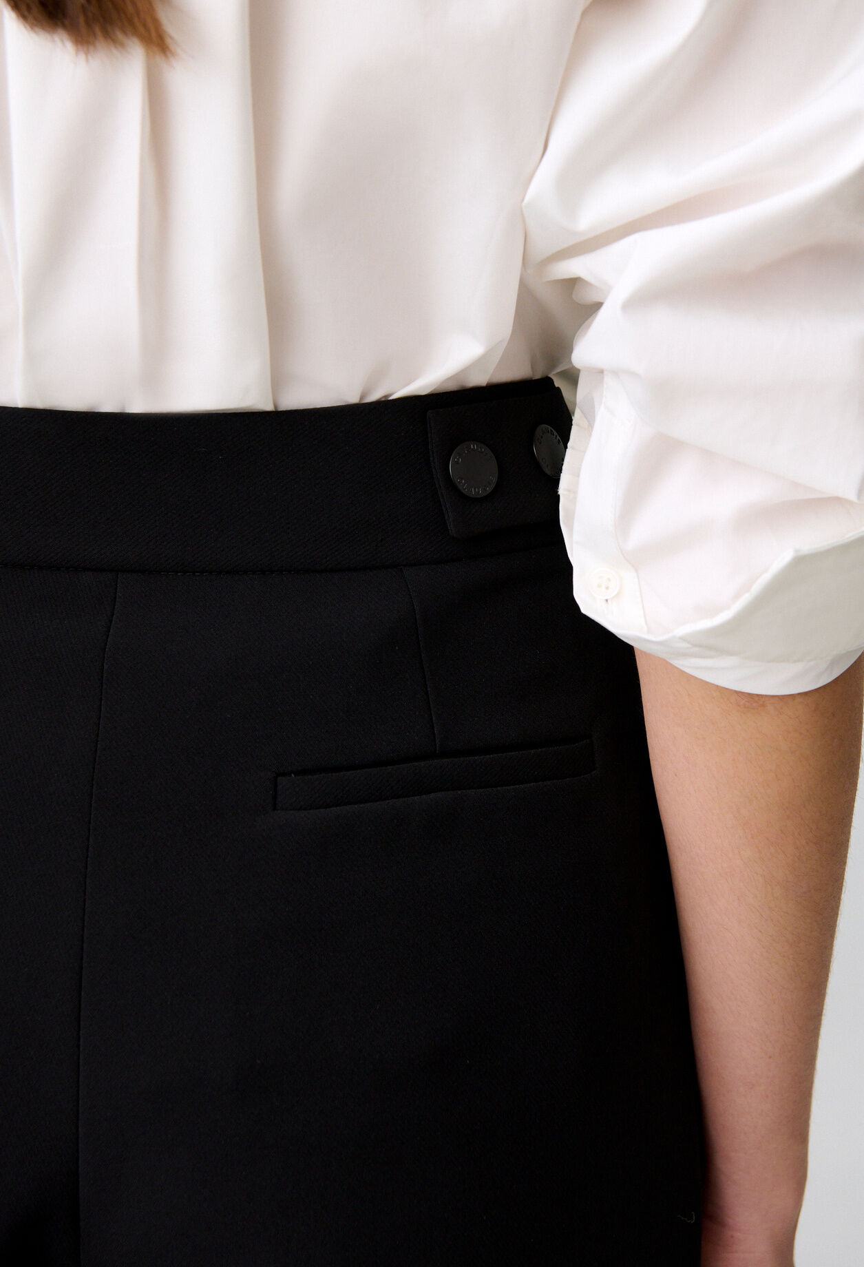 Tailored straight wide trousers
