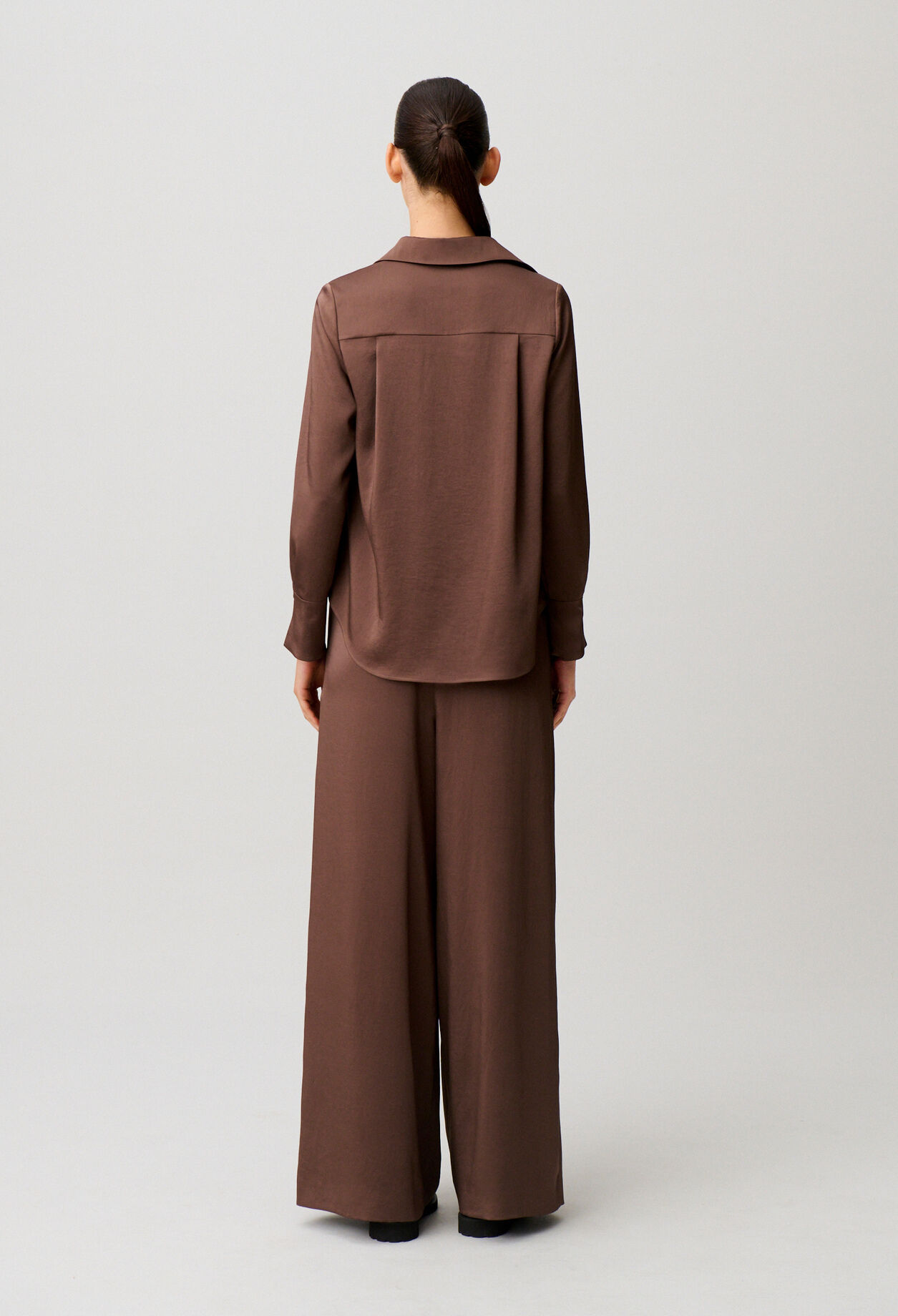 Collared flowy blouse