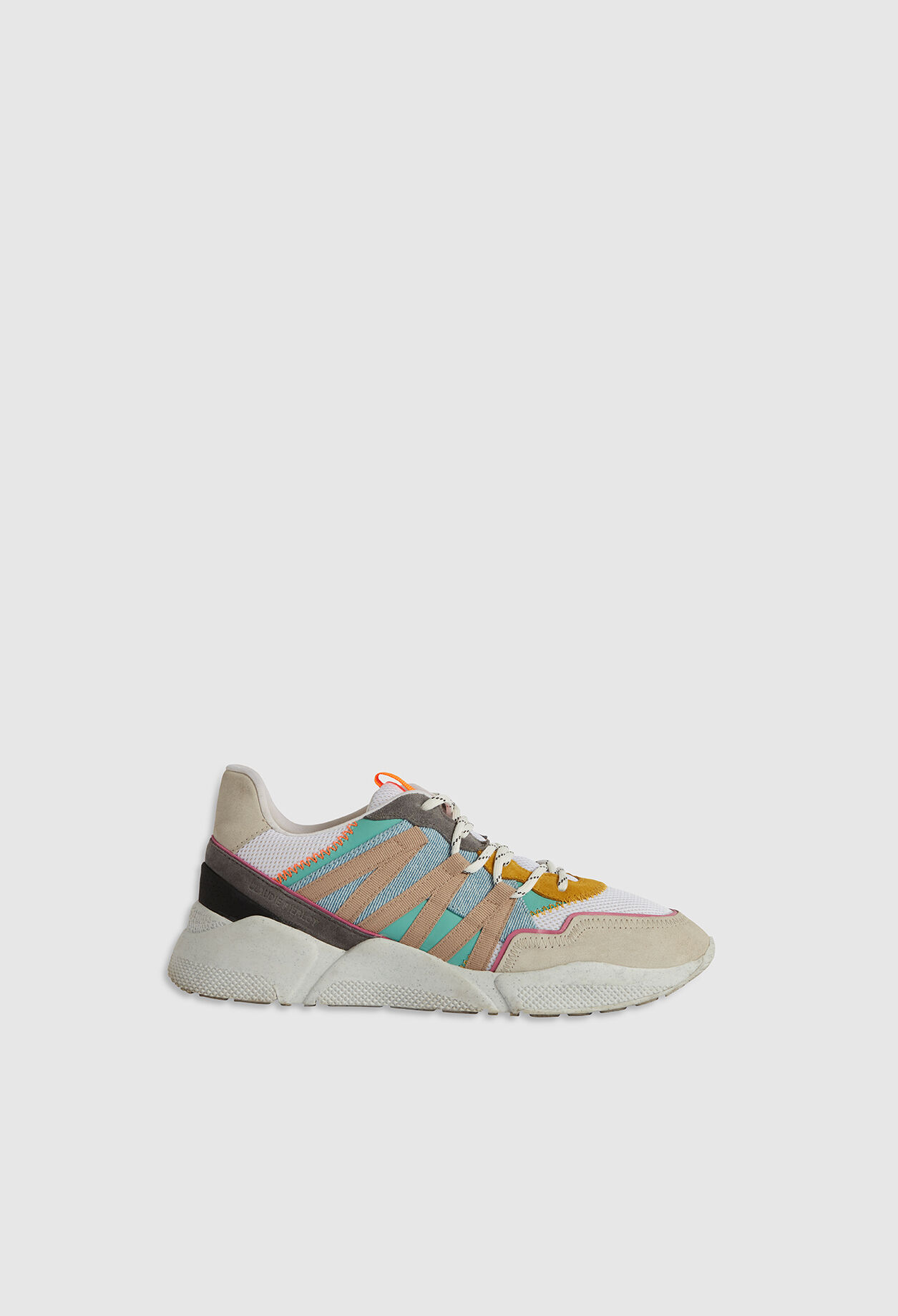 Leather traers