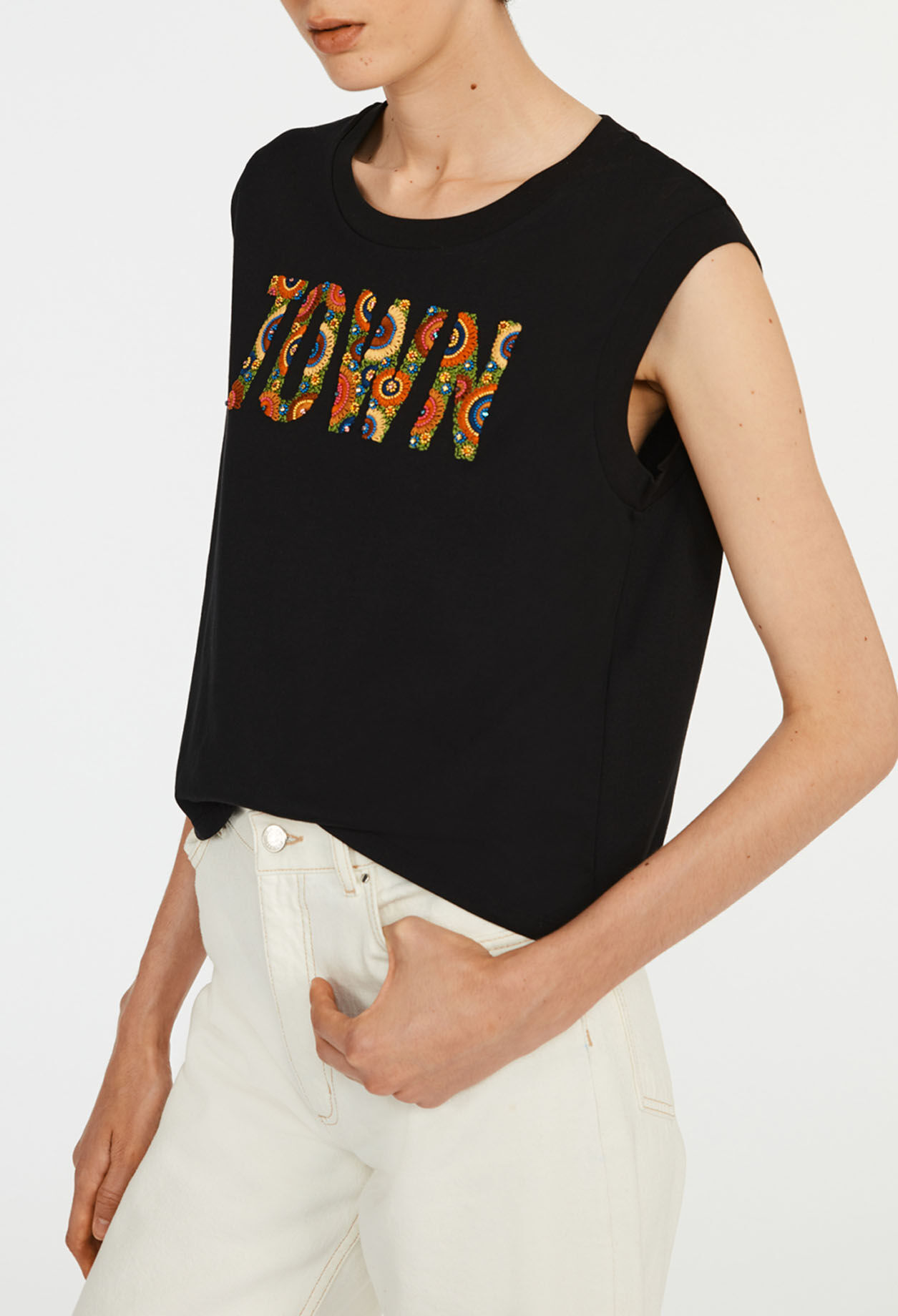 Embroidered t-shirt