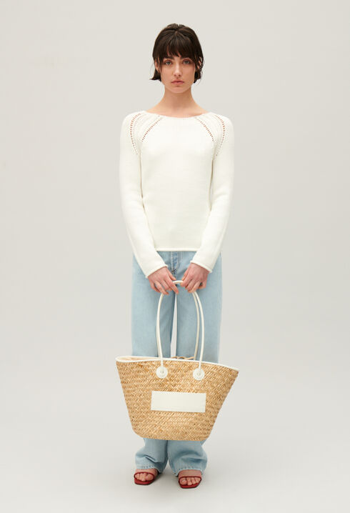 Ecru knitted jumper with embroidery