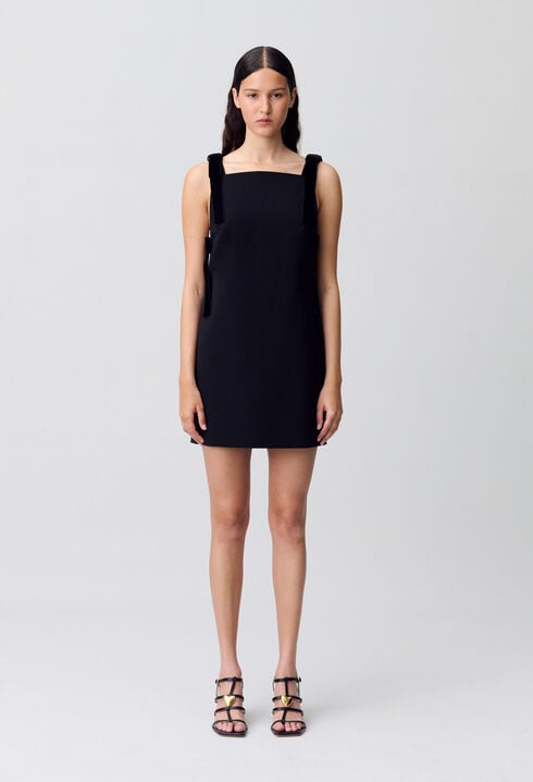 Short velvet dress