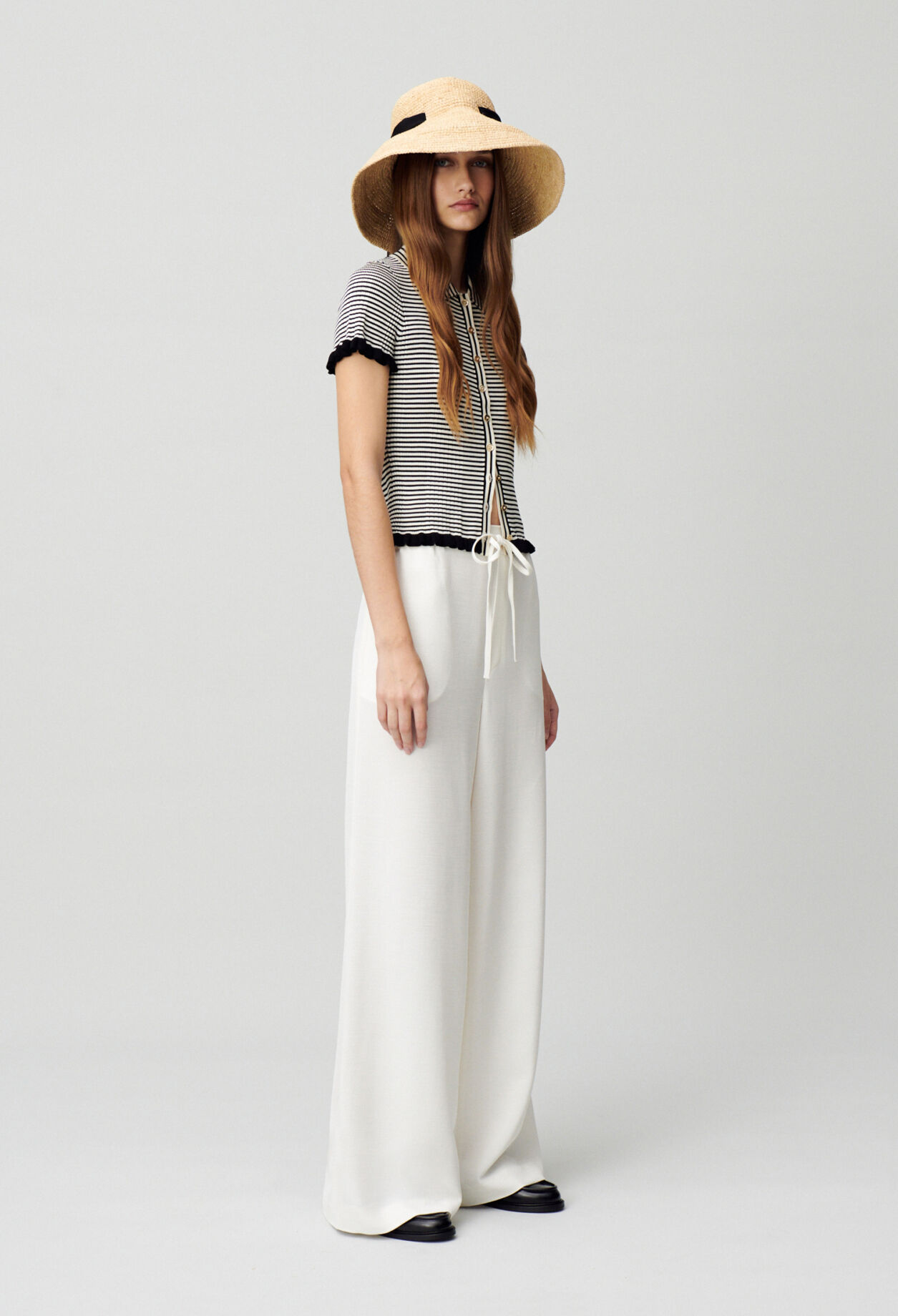 Elasticated fluid trousers