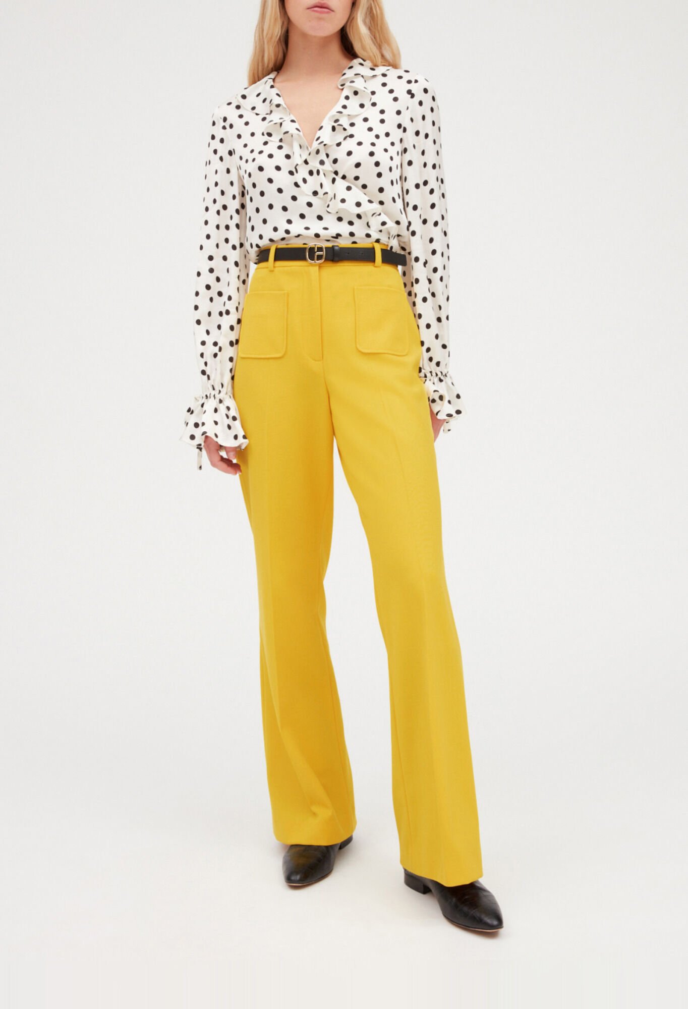 Yellow flared trousers 2025