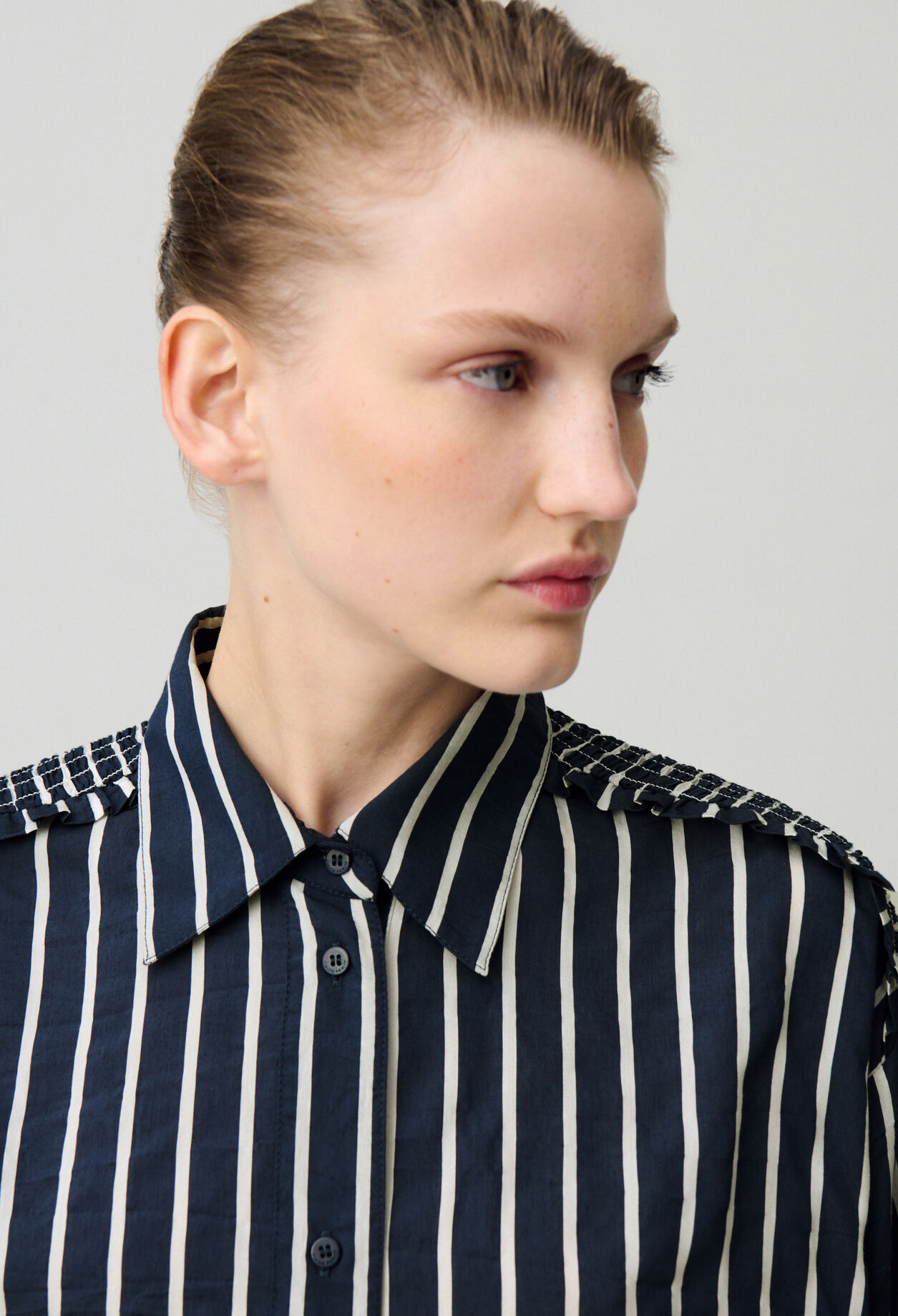 Striped fluid shirt