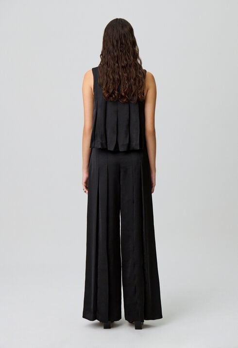 Flowy sleeveless top