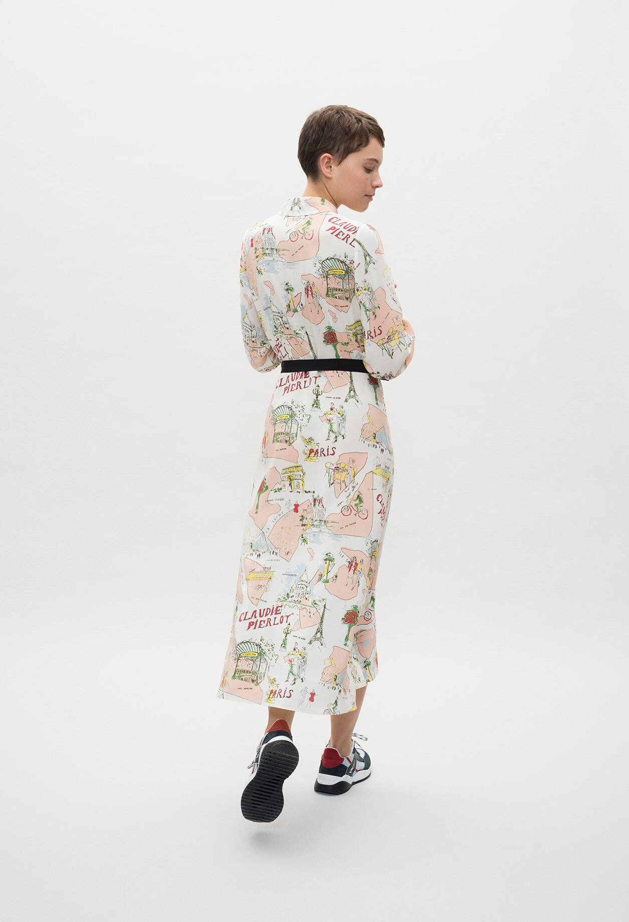 Long buttoned dress