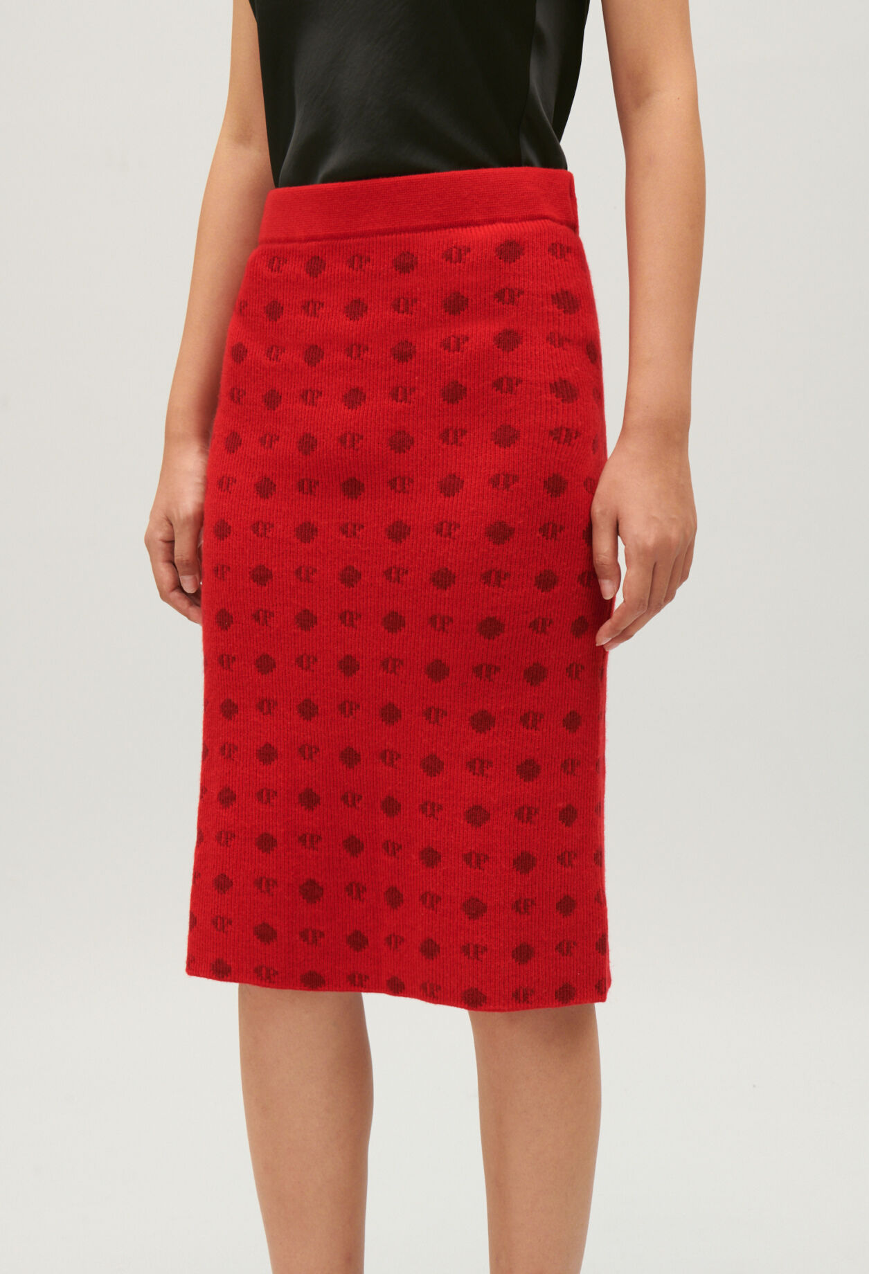 Mid length knit skirt 2025